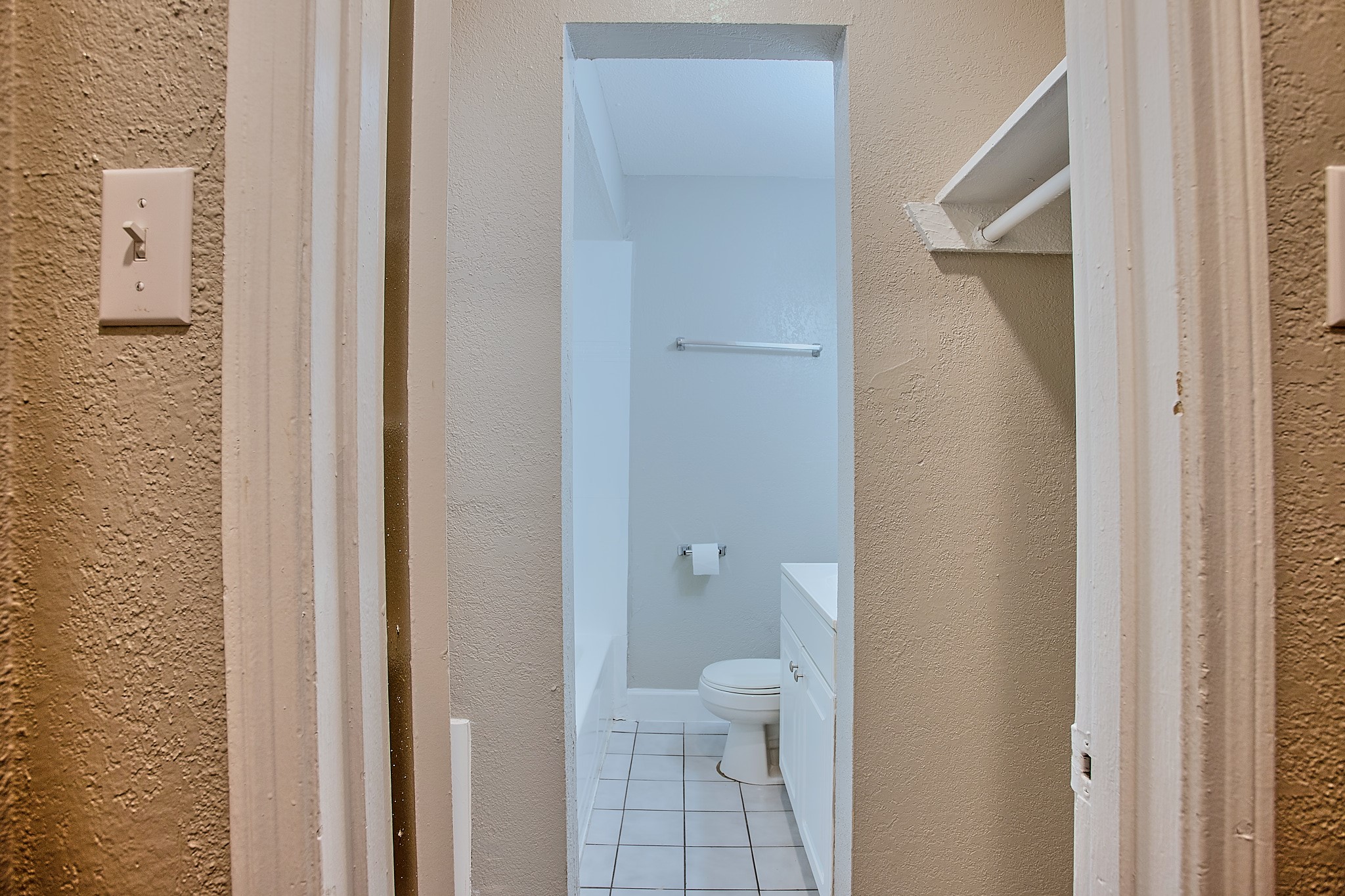 1423 Hawthorne, #16, Houston, TX 77006