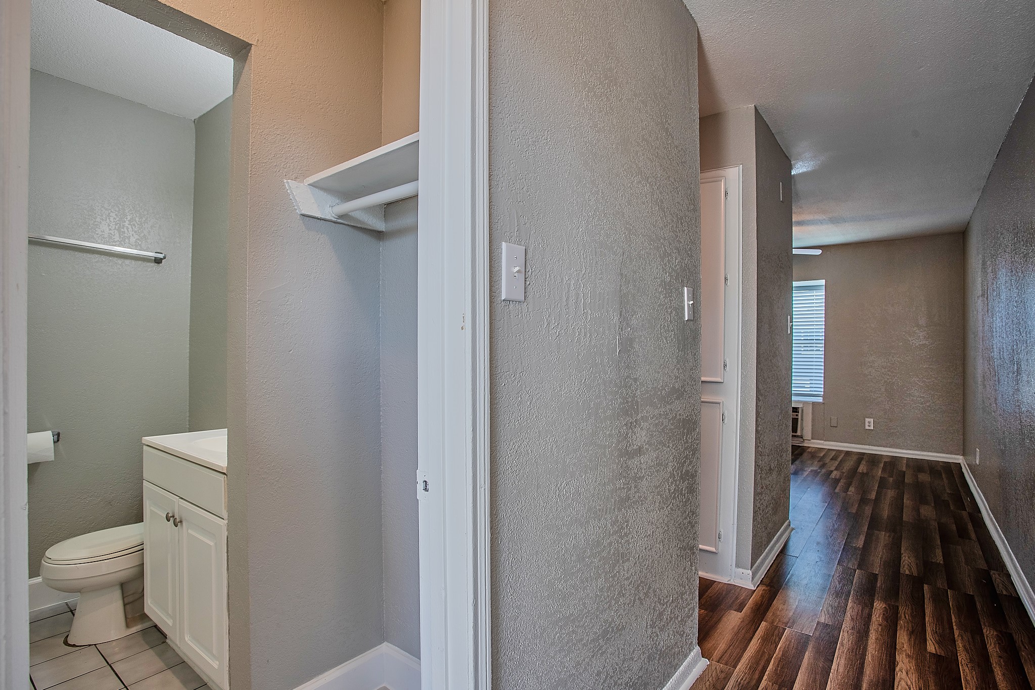 1423 Hawthorne, #16, Houston, TX 77006