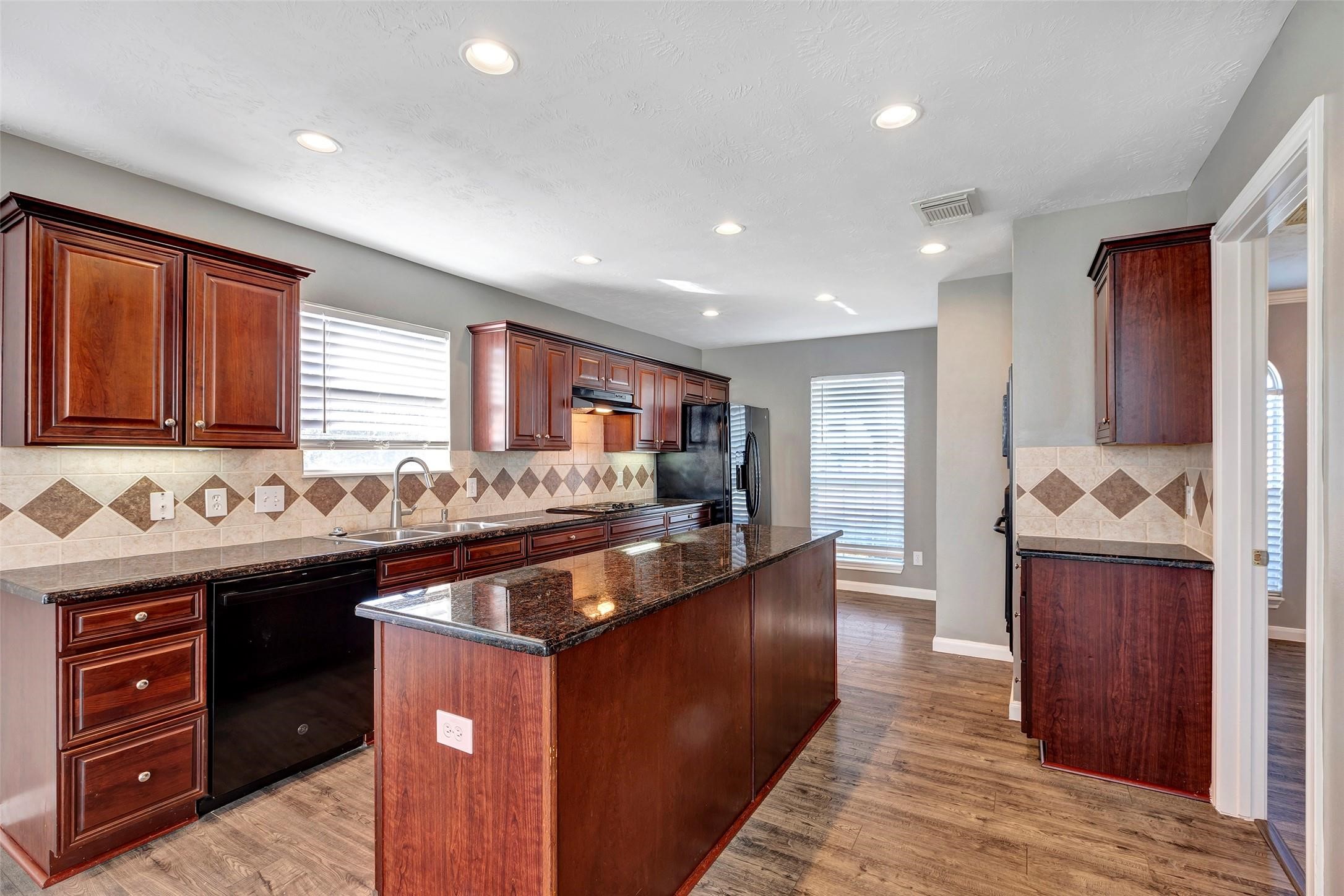 11514 Tara Place, Pearland, TX 77584