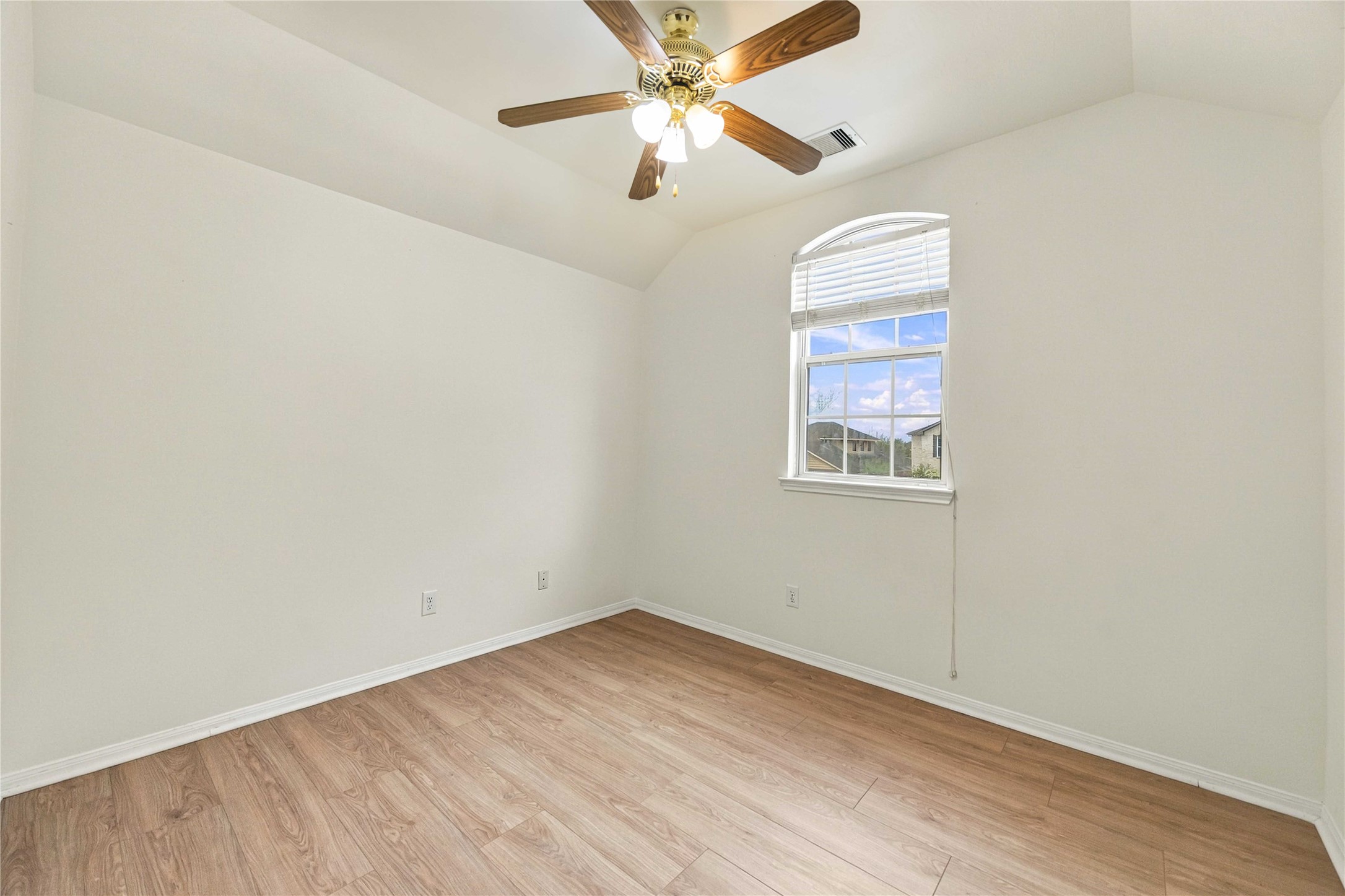 9707 Golden Cypress Drive, Rosharon, TX 77583