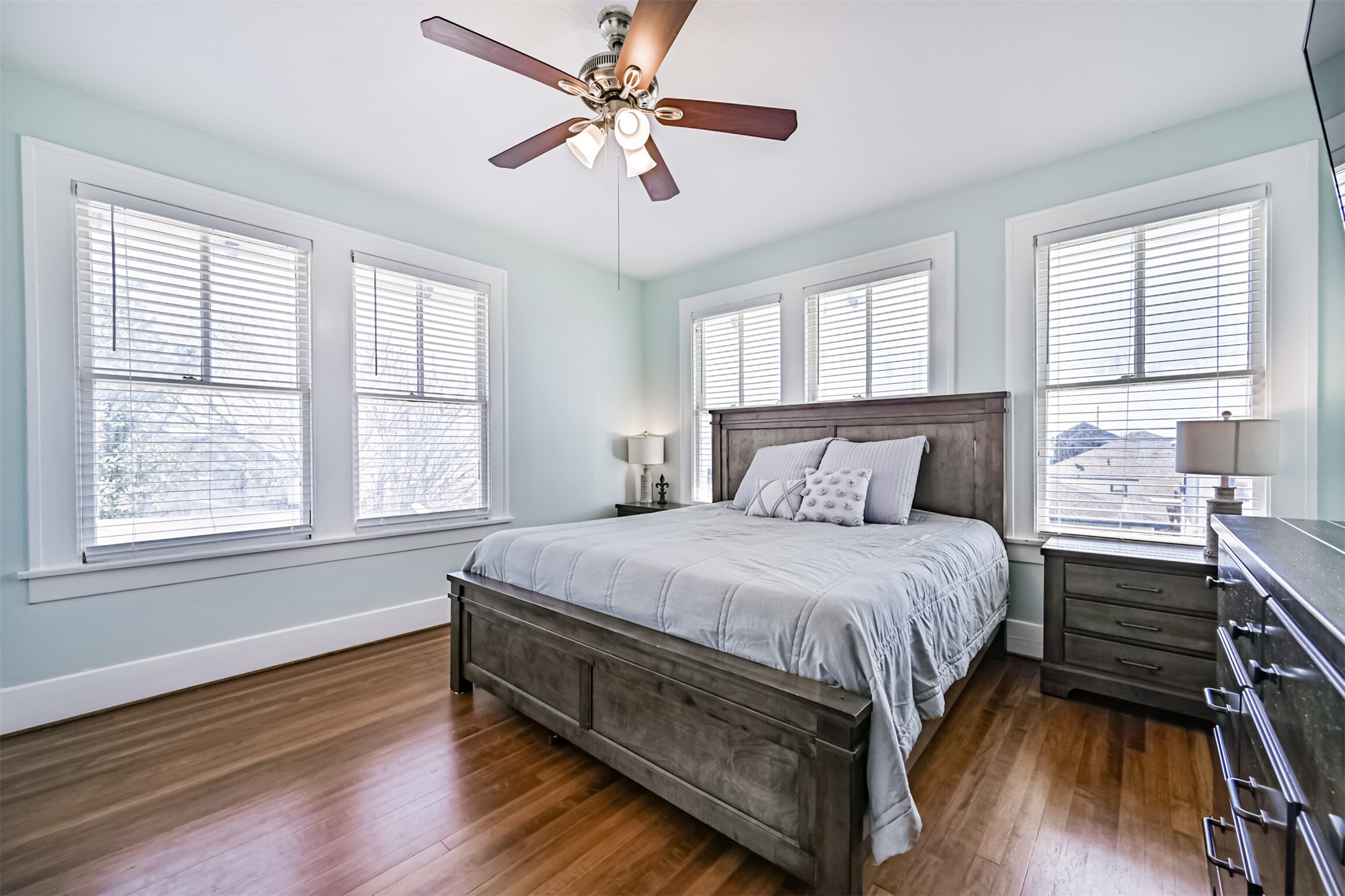 3519 Avenue R 1/2, Galveston, TX 77550