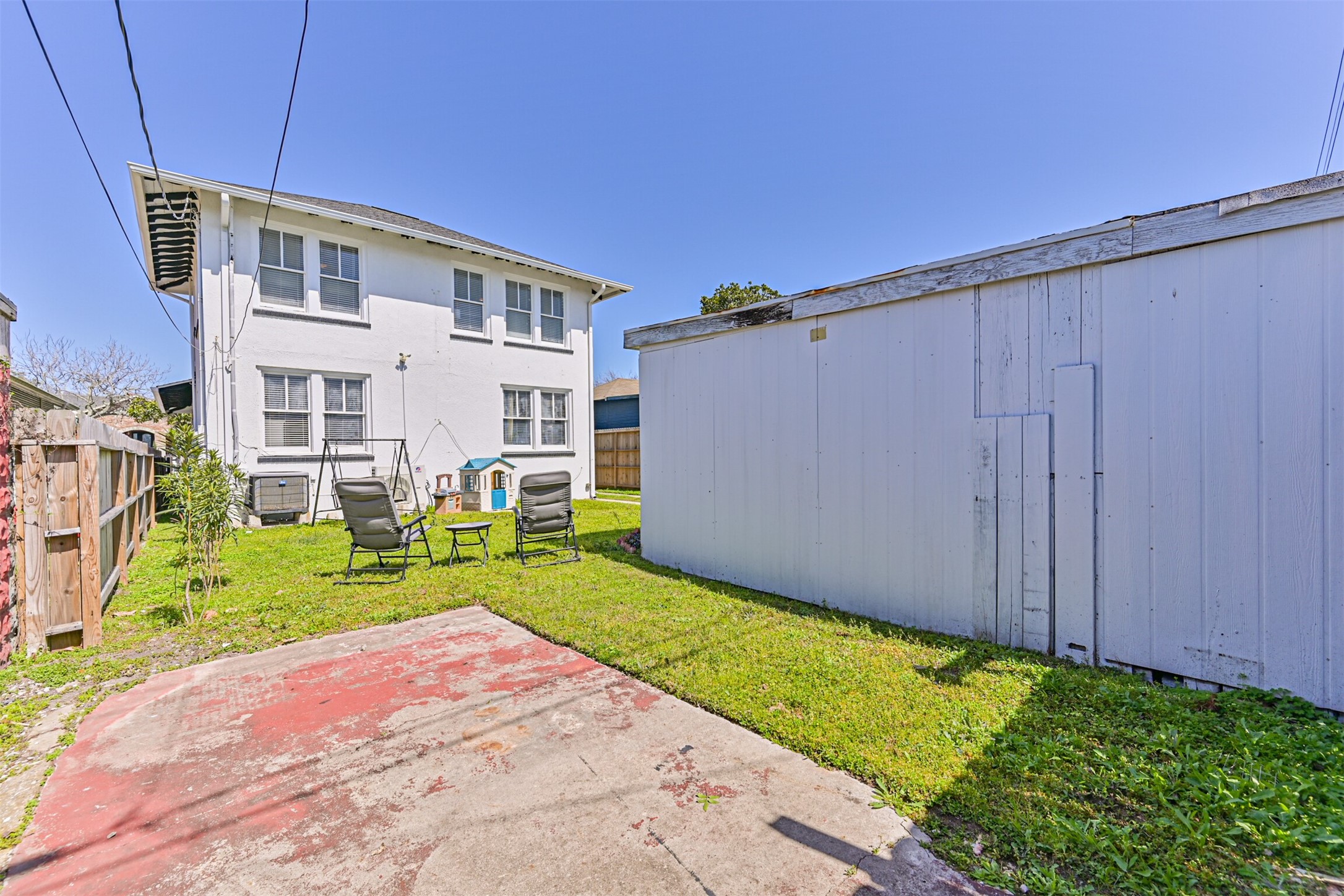 3519 Avenue R 1/2, Galveston, TX 77550