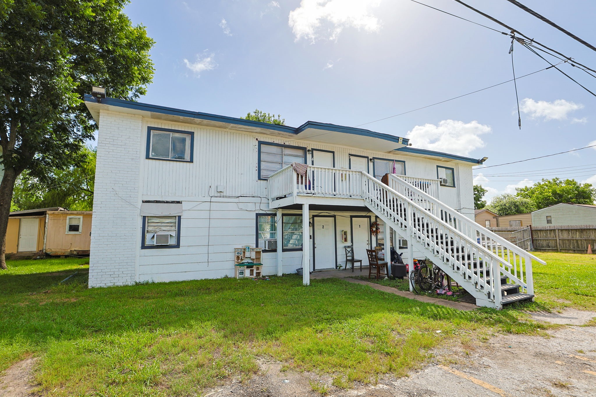 2312 & 2315 Avenue B, #5, Dickinson, TX 77539 2312 & 2315 Avenue B, #5, Dickinson, TX 77539