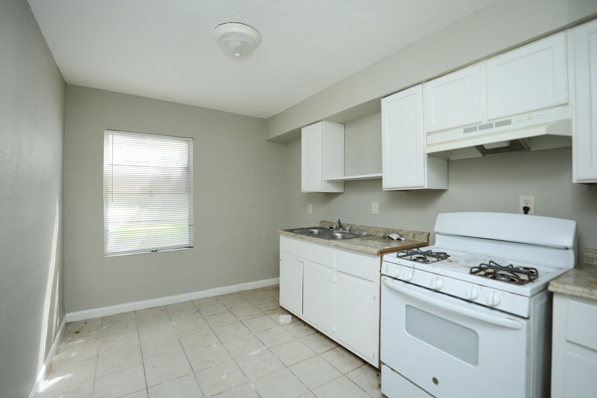 2312 & 2315 Avenue B, #5, Dickinson, TX 77539