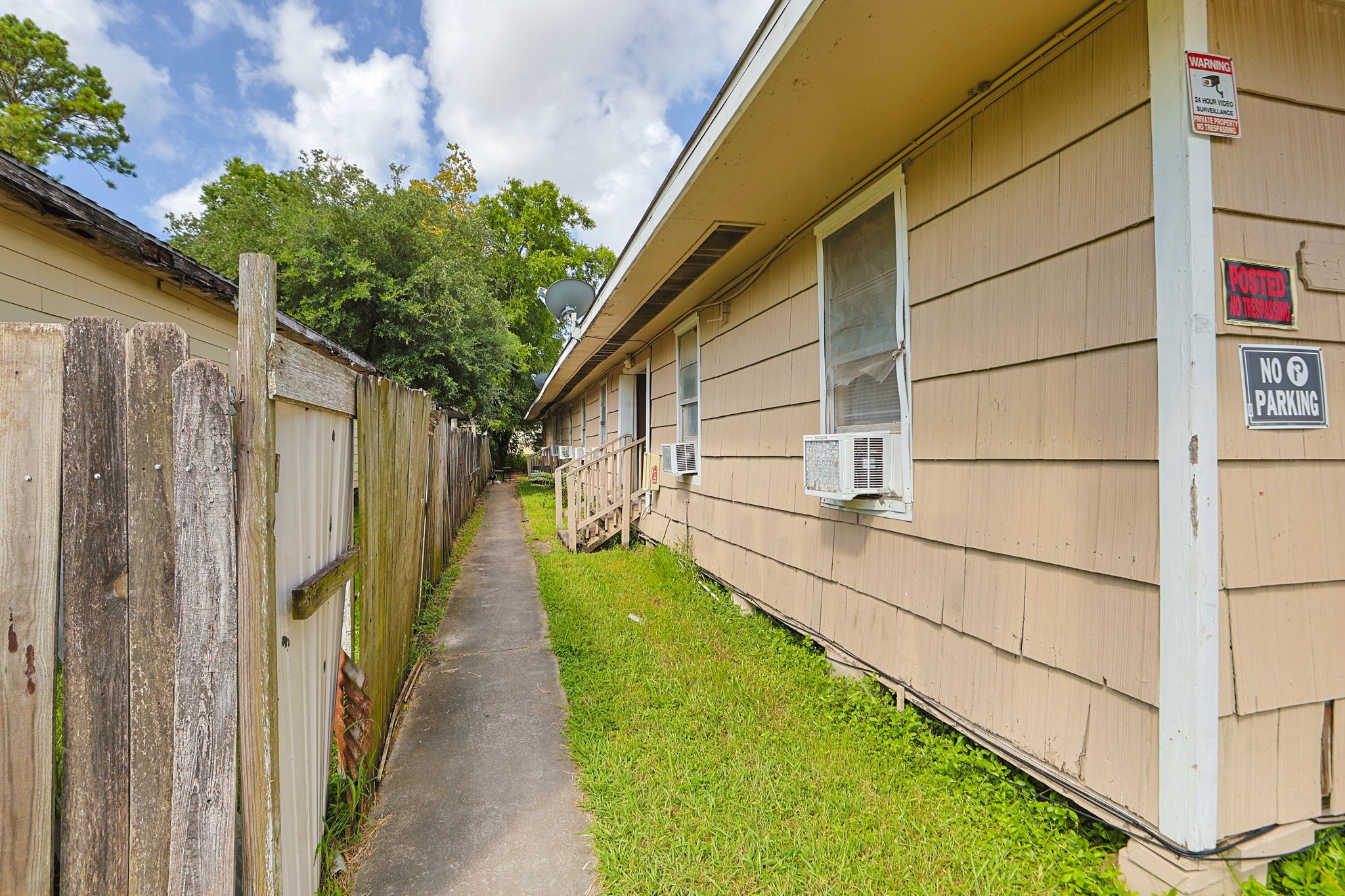 2312 & 2315 Avenue B, #5, Dickinson, TX 77539