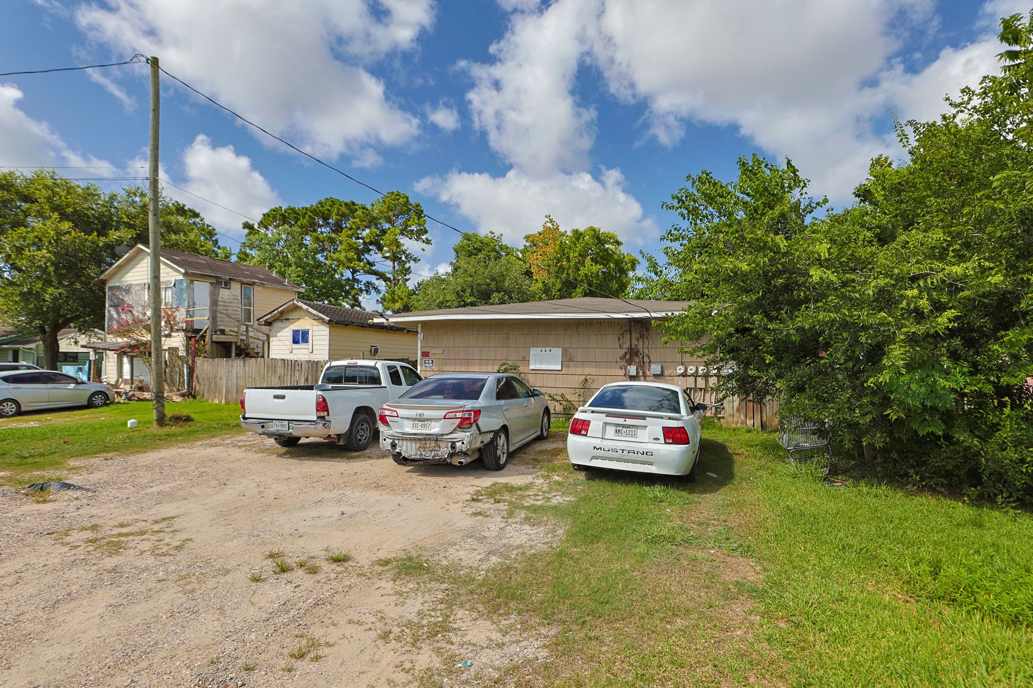 2312 & 2315 Avenue B, #5, Dickinson, TX 77539