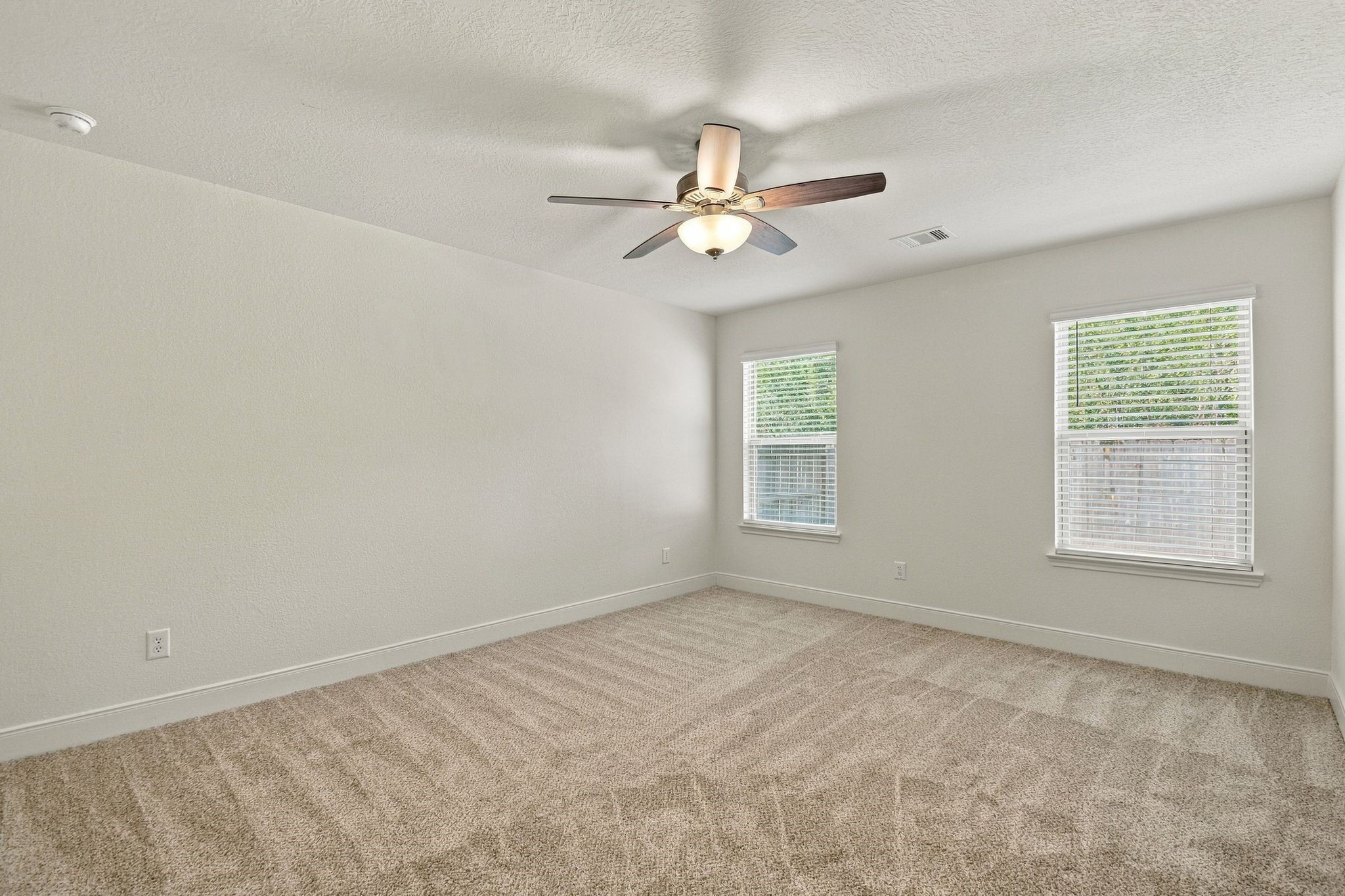 12906 Zivah Lane, Houston, TX 77048