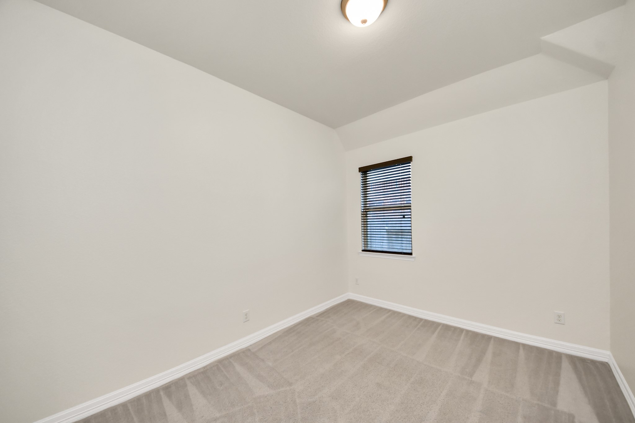 139 Round Lake Drive, Rosenberg, TX 77469