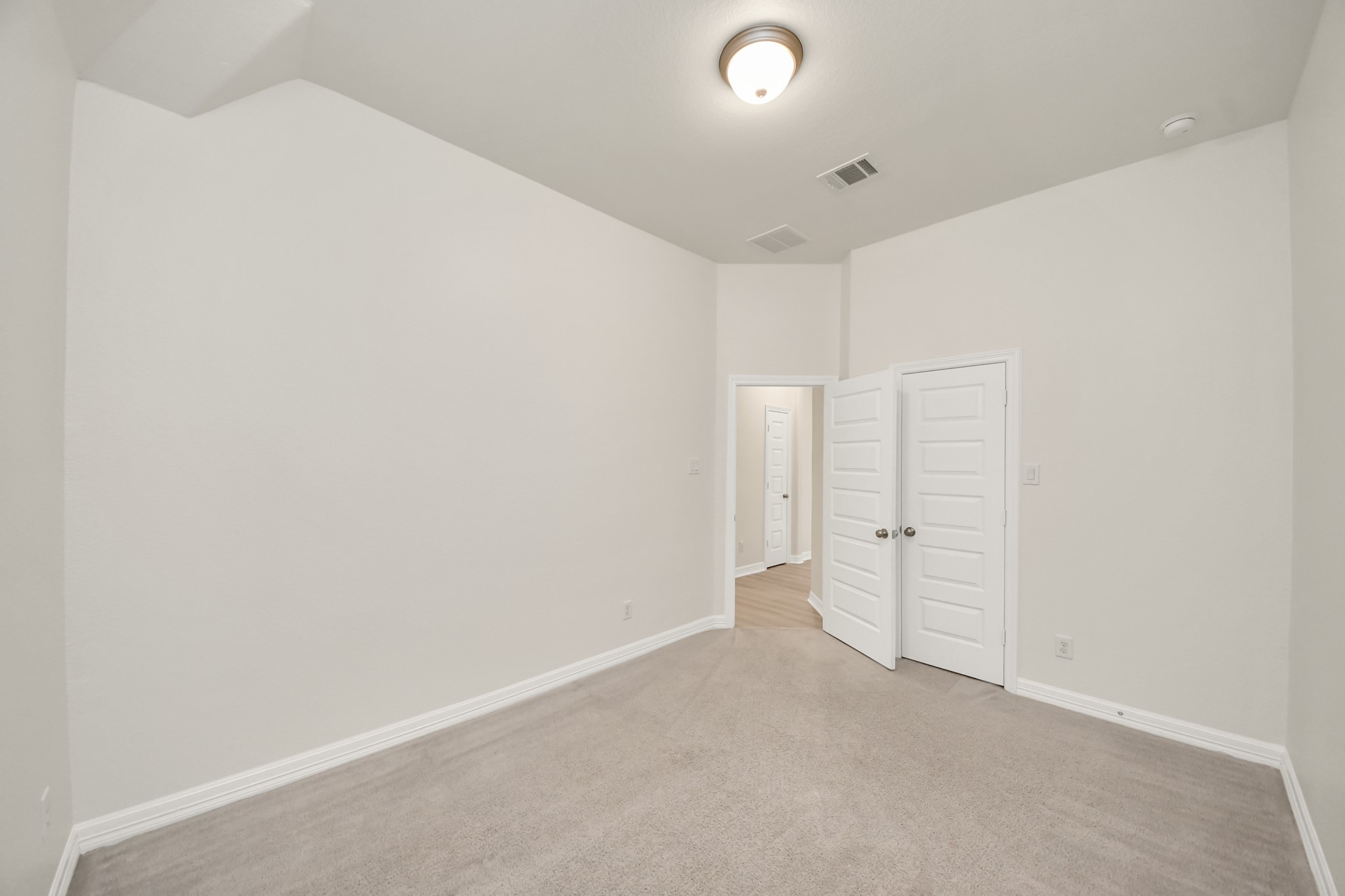 139 Round Lake Drive, Rosenberg, TX 77469