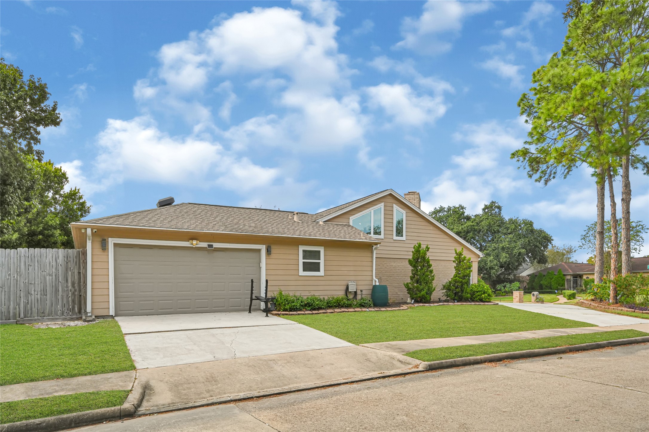14103 Cherry Mound Road, Houston, TX 77077
