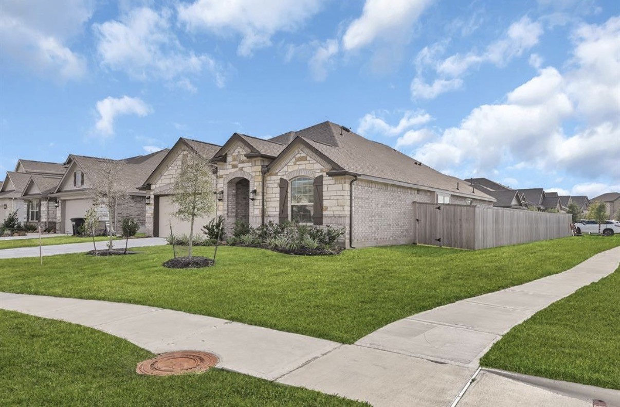 7502 Monarch Forest Lane, Richmond, TX 77469 7502 Monarch Forest Lane, Richmond, TX 77469