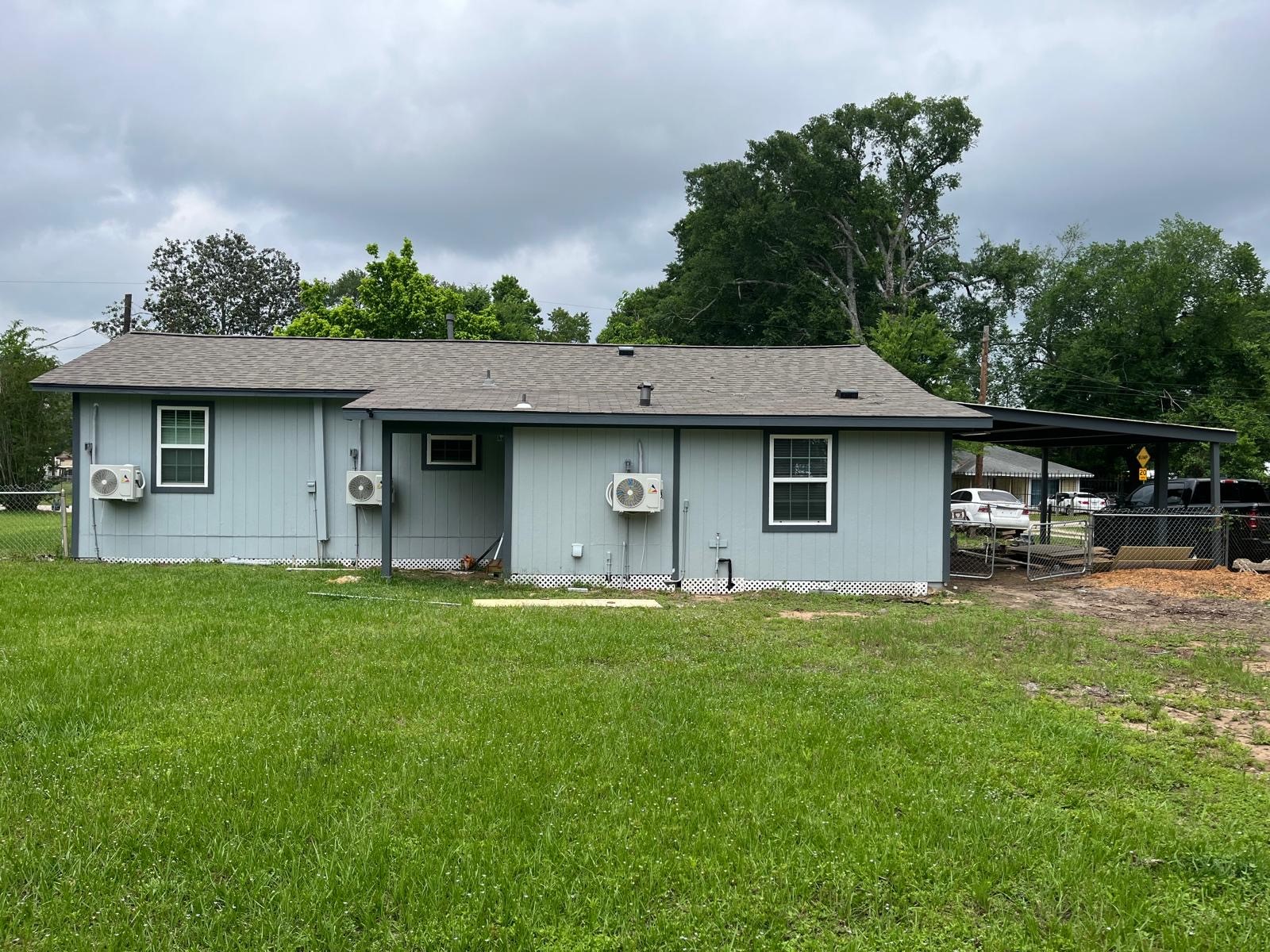 10 E Watson Street, Willis, TX 77378