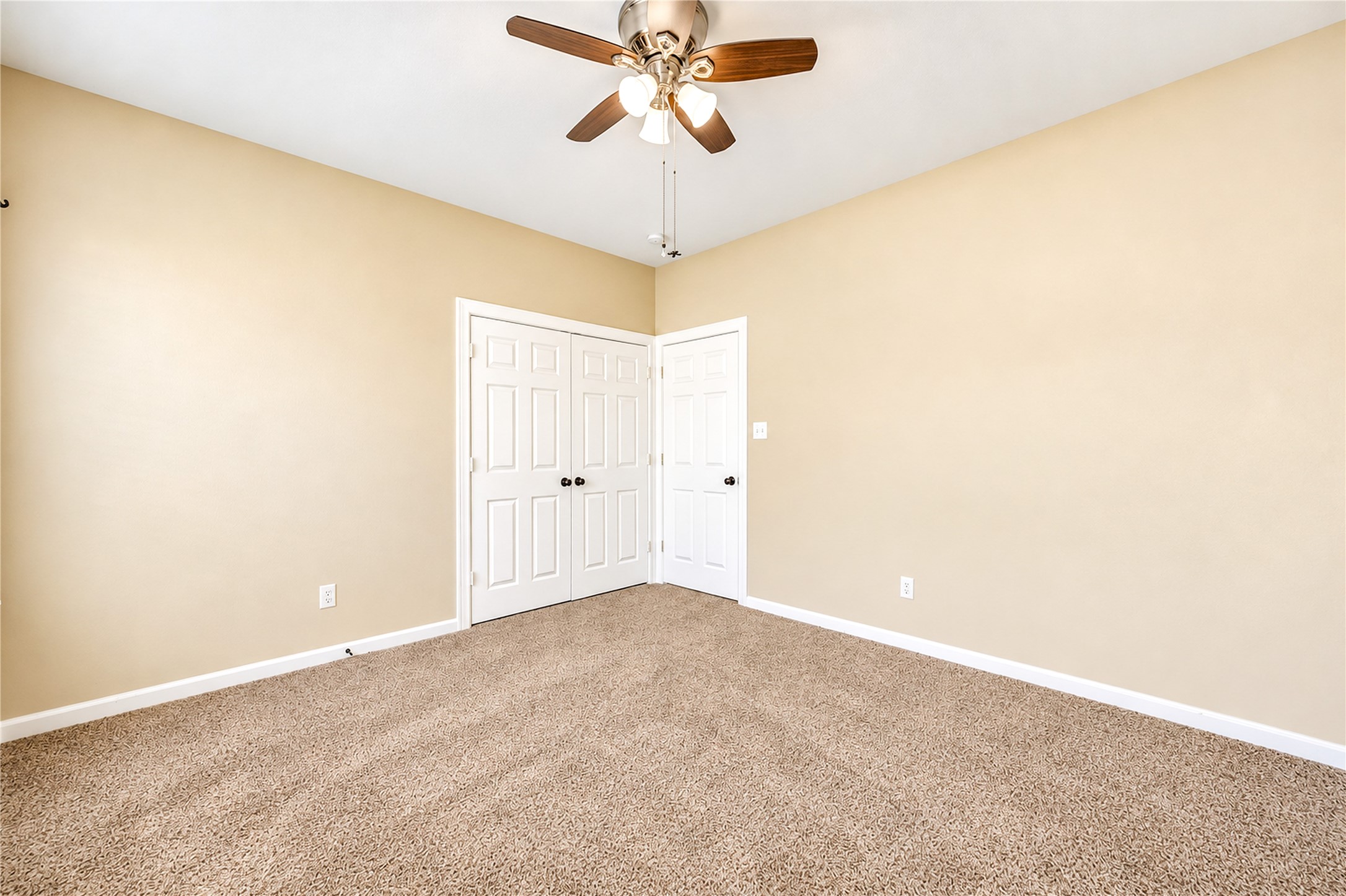 228 Country Crossing Circle, Magnolia, TX 77354