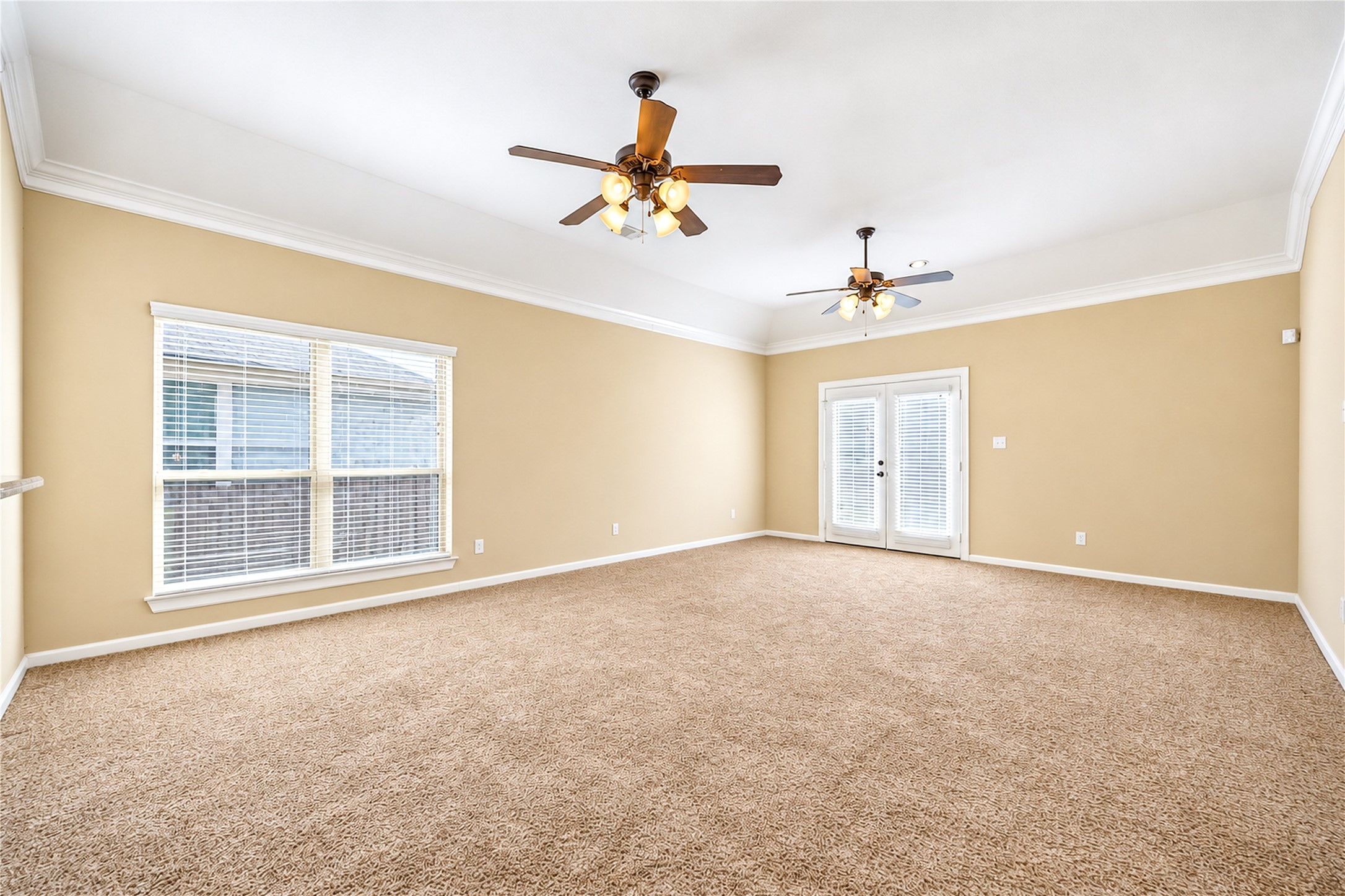 228 Country Crossing Circle, Magnolia, TX 77354