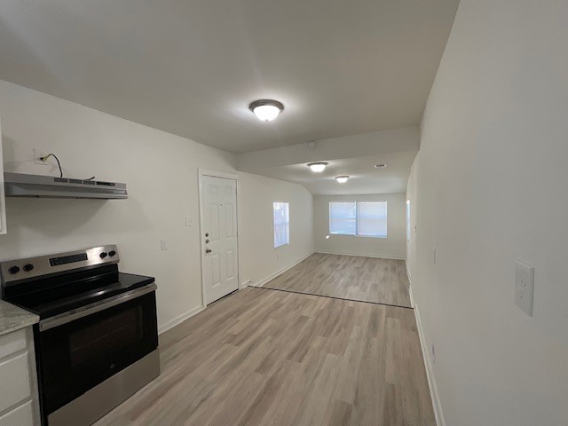 815 17th Avenue N, Texas City, TX 77590