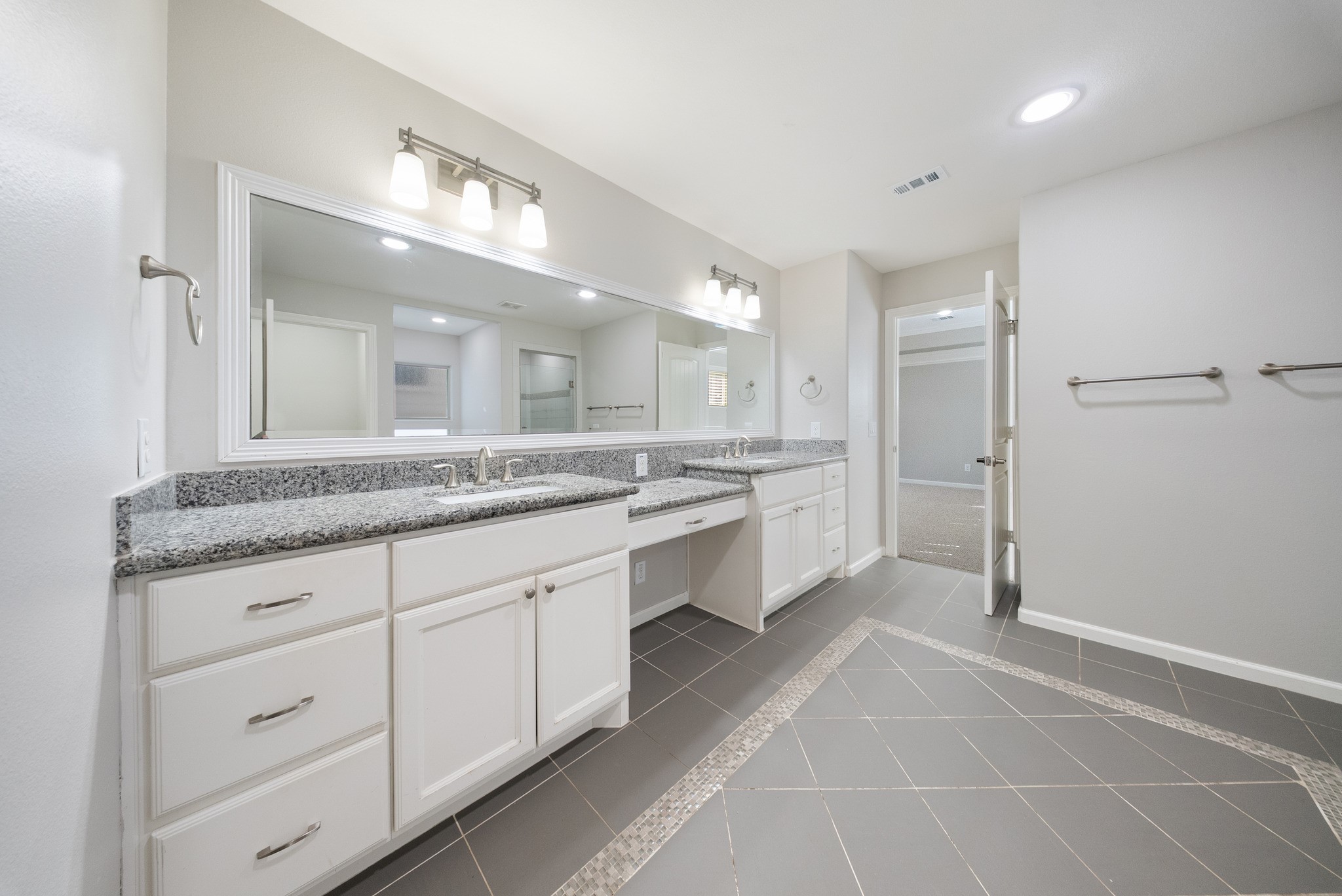 4421 Marina Street, Houston, TX 77007