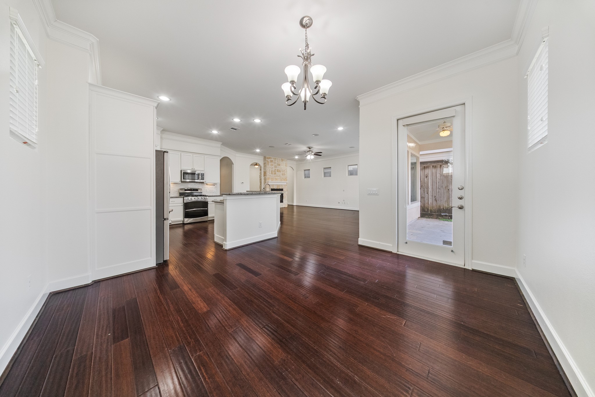 4421 Marina Street, Houston, TX 77007 4421 Marina Street, Houston, TX 77007
