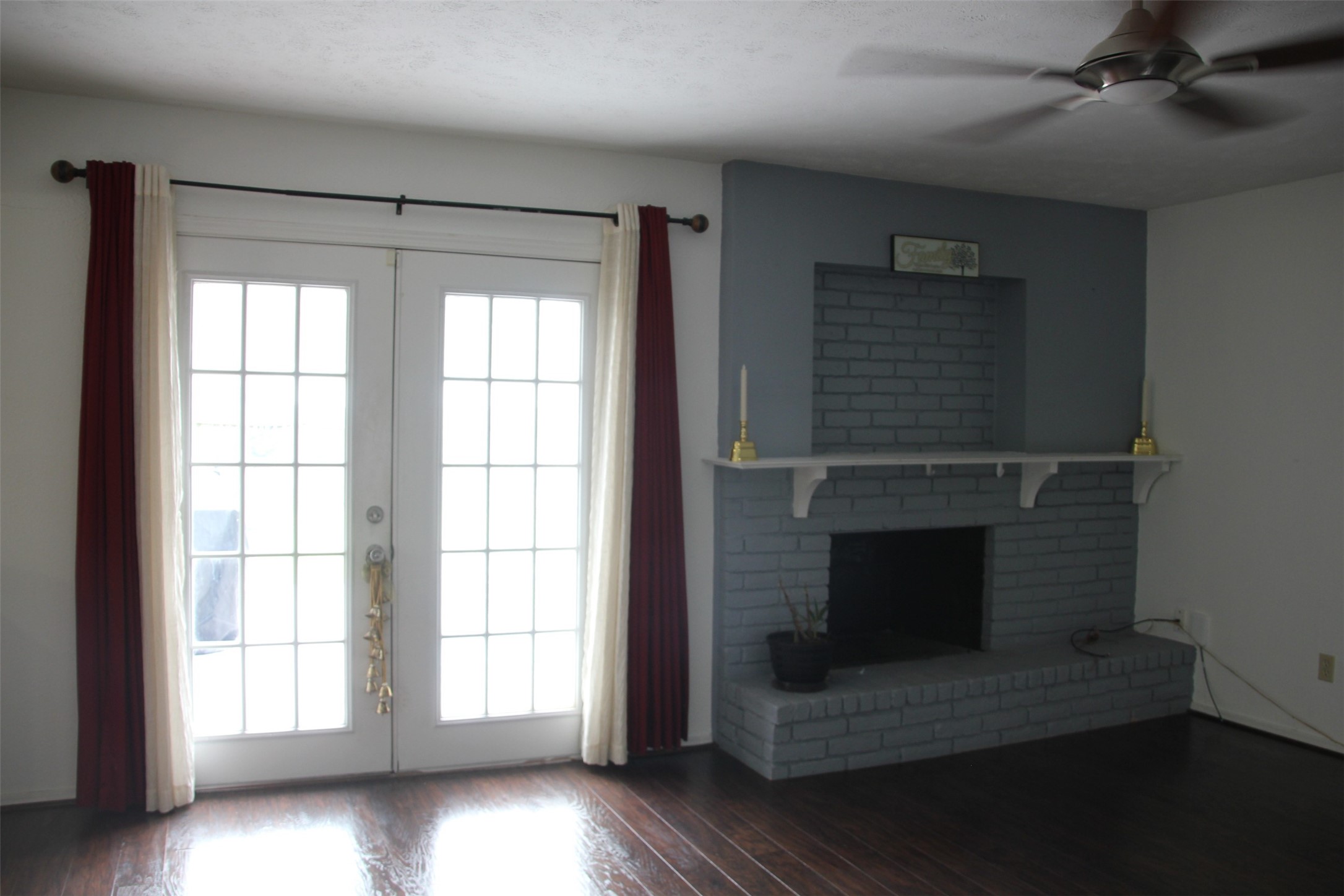 3035 Meadowview Dr Corner, Missouri City, TX 77459