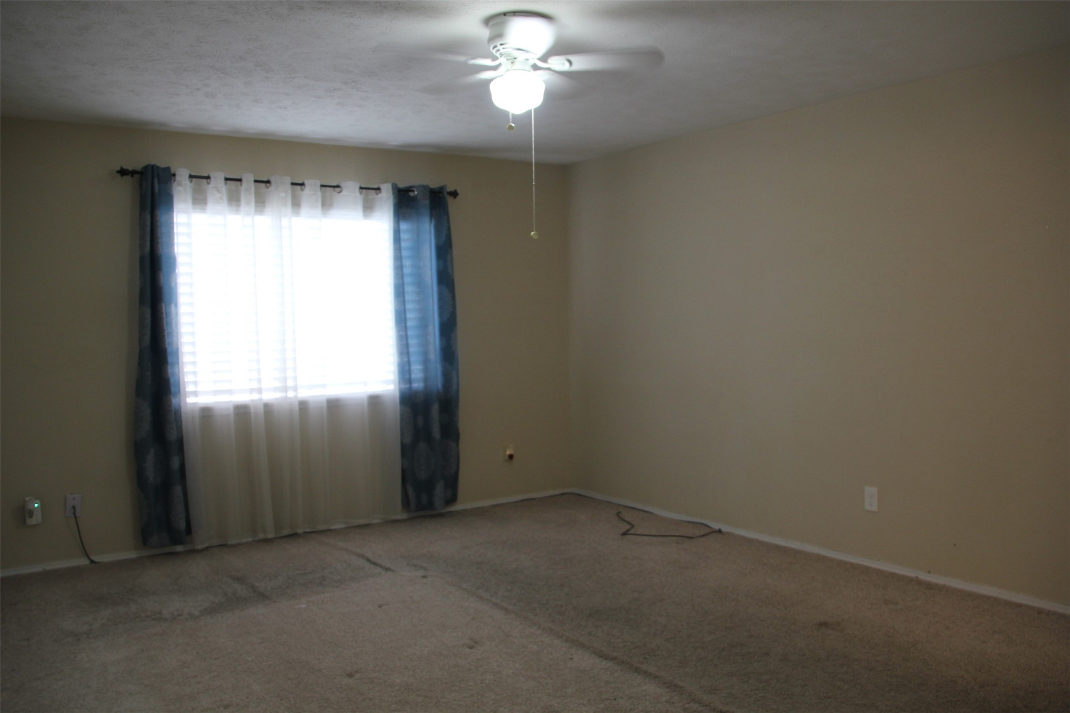 3035 Meadowview Dr Corner, Missouri City, TX 77459