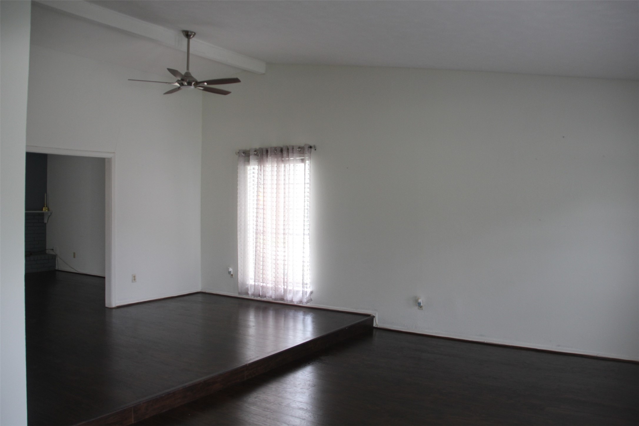 3035 Meadowview Dr Corner, Missouri City, TX 77459