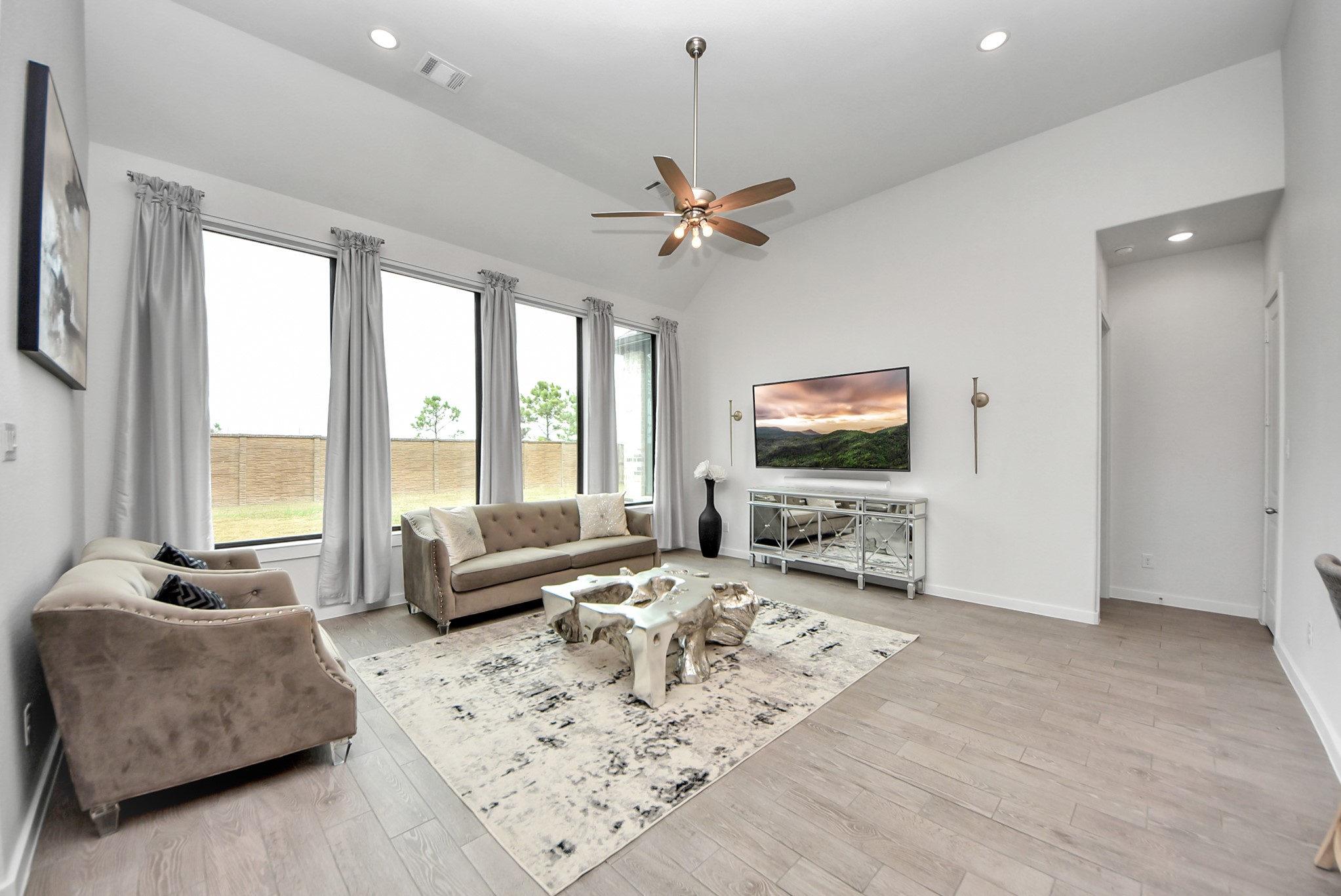 10014 Galileo Lane, Iowa Colony, TX 77583