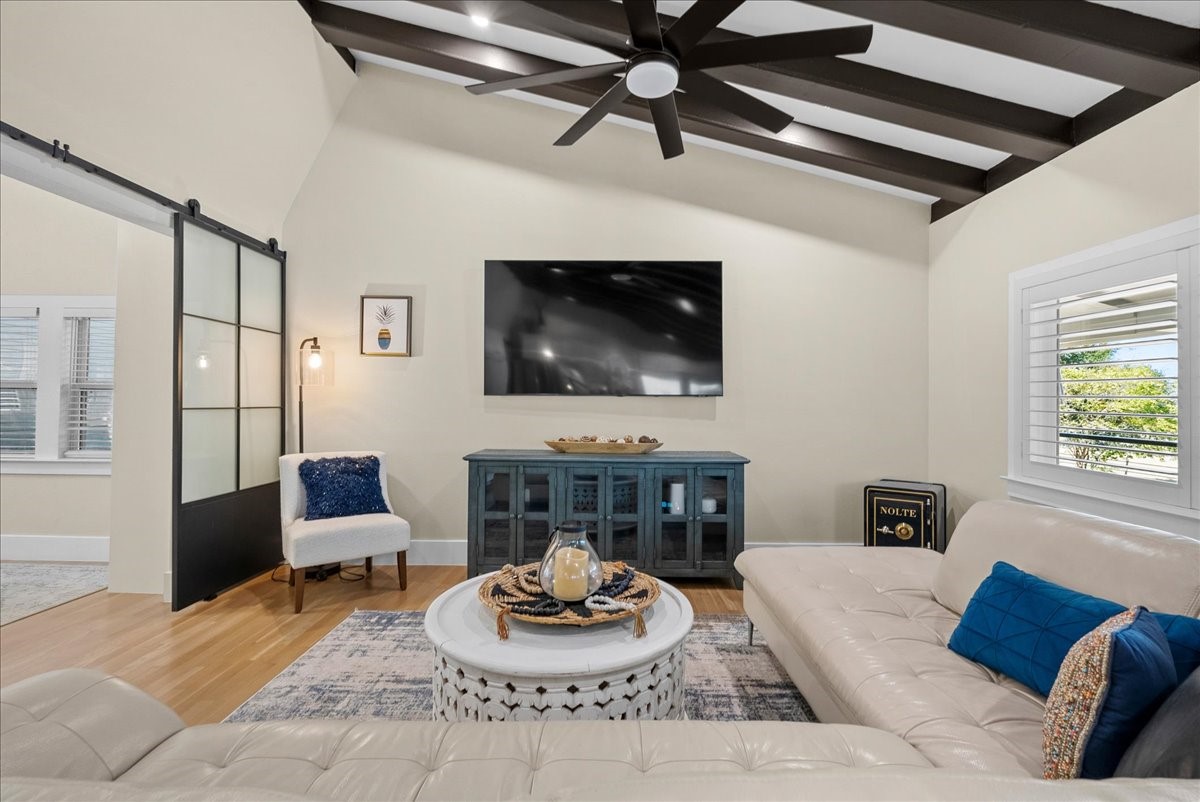 1005 Bryan Avenue, Seabrook, TX 77586