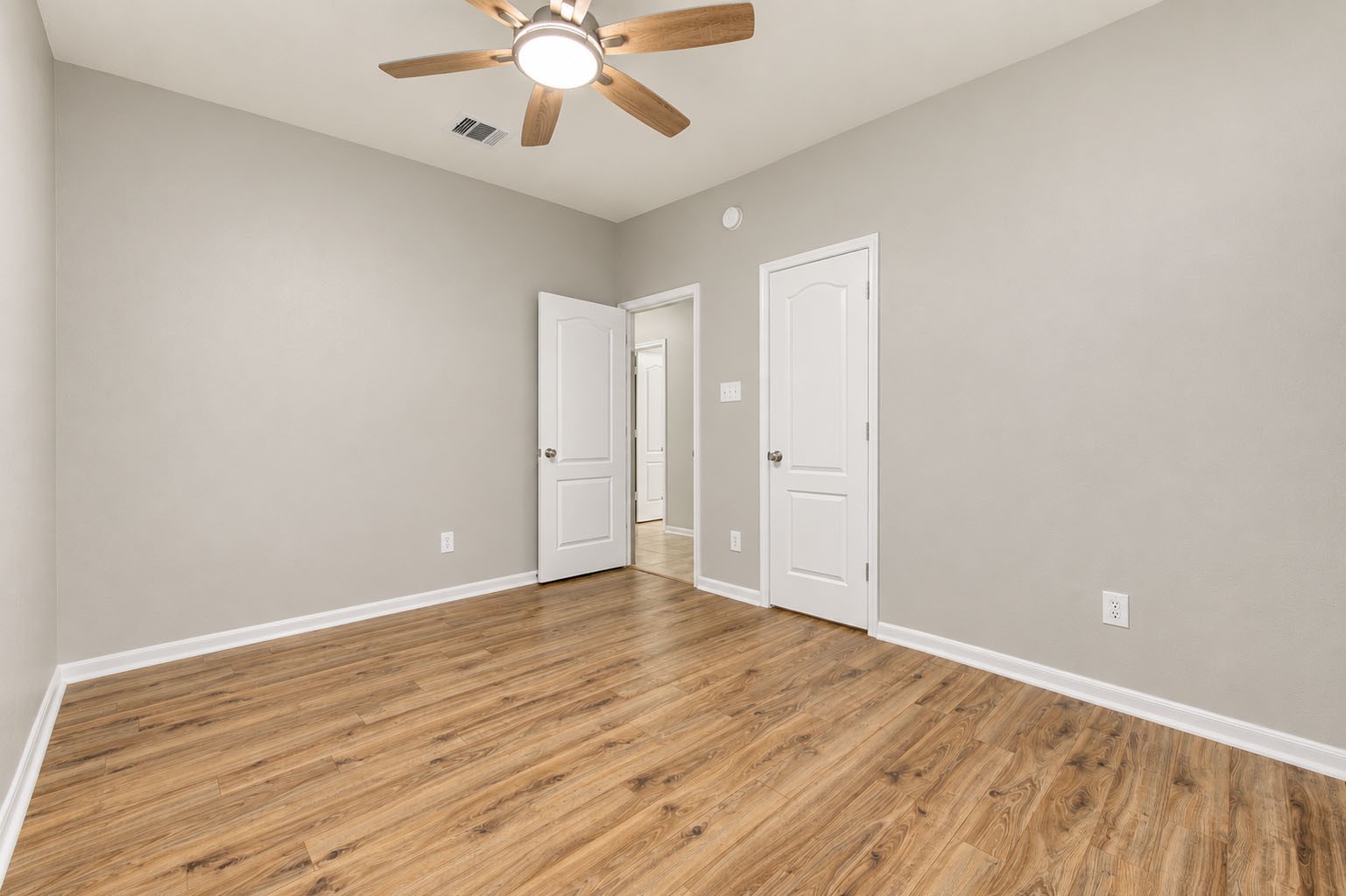 4719 Waterhaven Lane, Houston, TX 77084