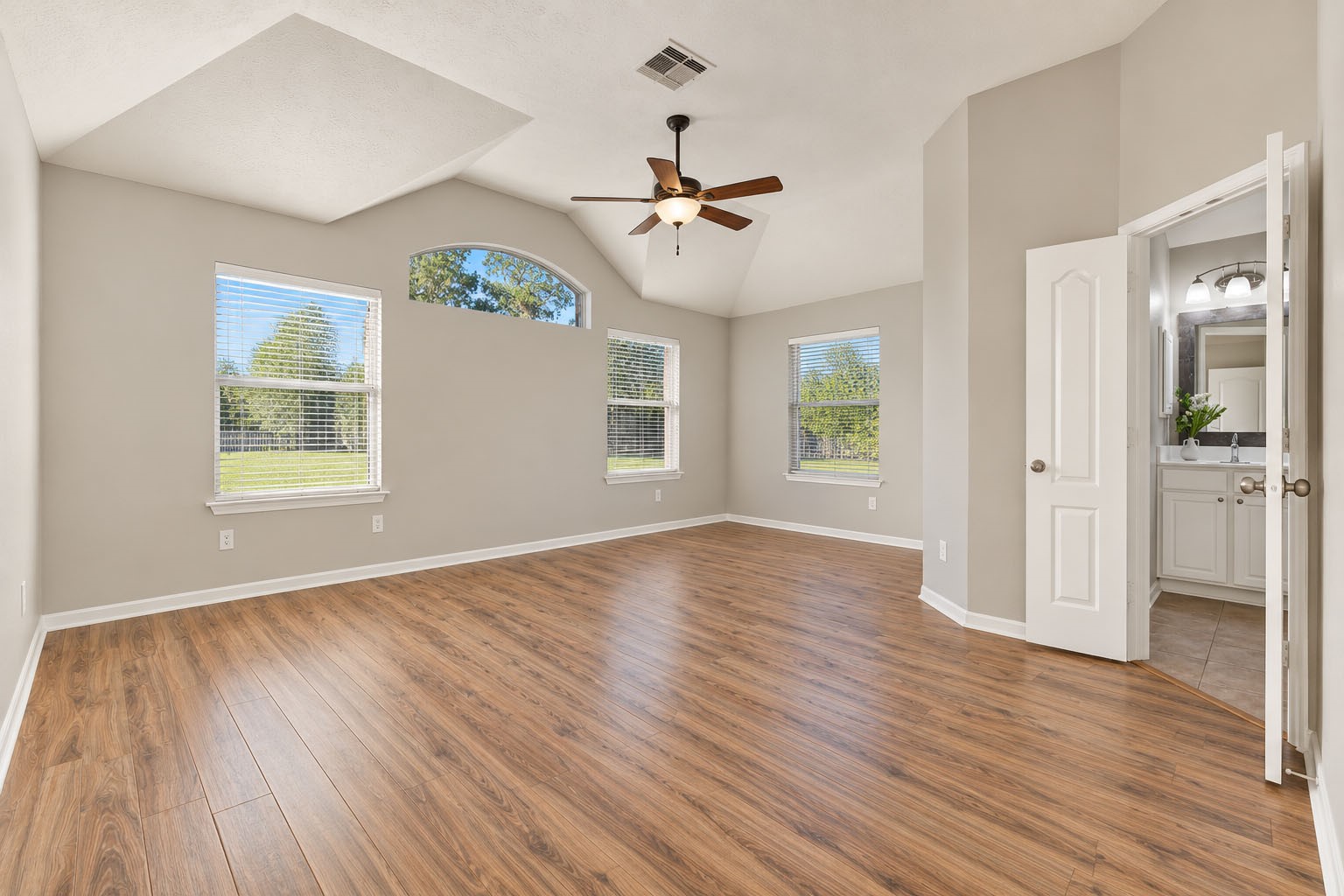 4719 Waterhaven Lane, Houston, TX 77084 4719 Waterhaven Lane, Houston, TX 77084