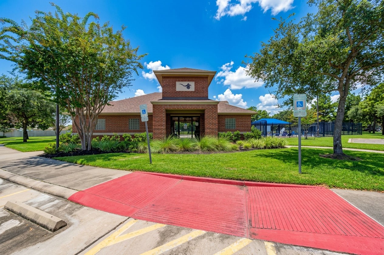 4719 Waterhaven Lane, Houston, TX 77084