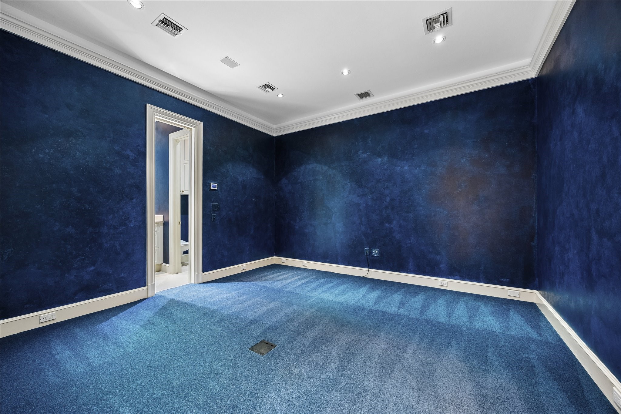 2121 Kirby Drive, #26S, Houston, TX 77019