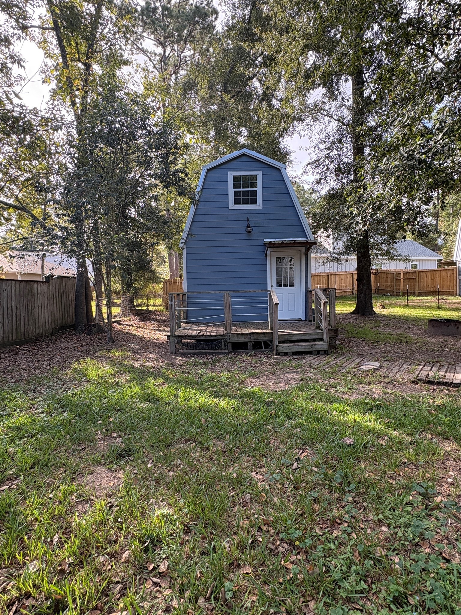 15612 Navajo Trail Street, #B, Willis, TX 77378 15612 Navajo Trail Street, #B, Willis, TX 77378