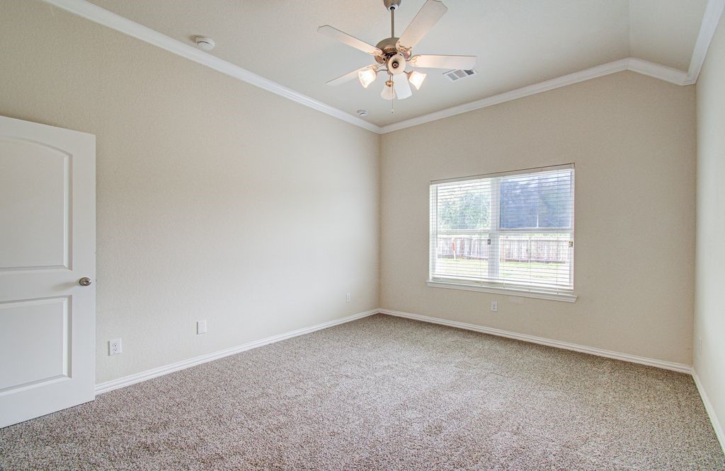 309 Burgundy Drive, Alvin, TX 77511