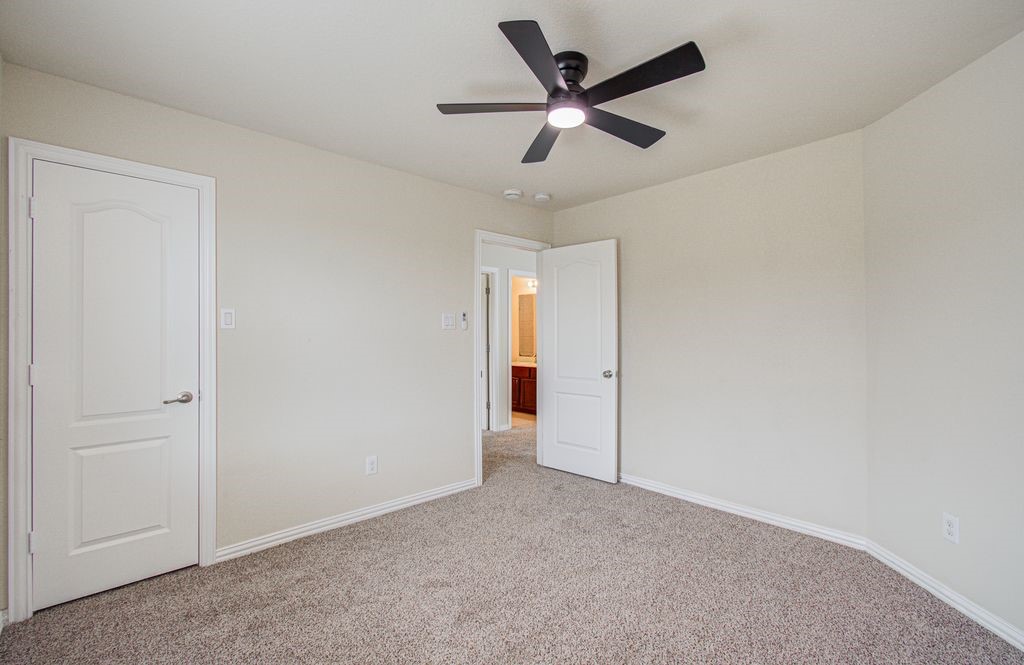 309 Burgundy Drive, Alvin, TX 77511