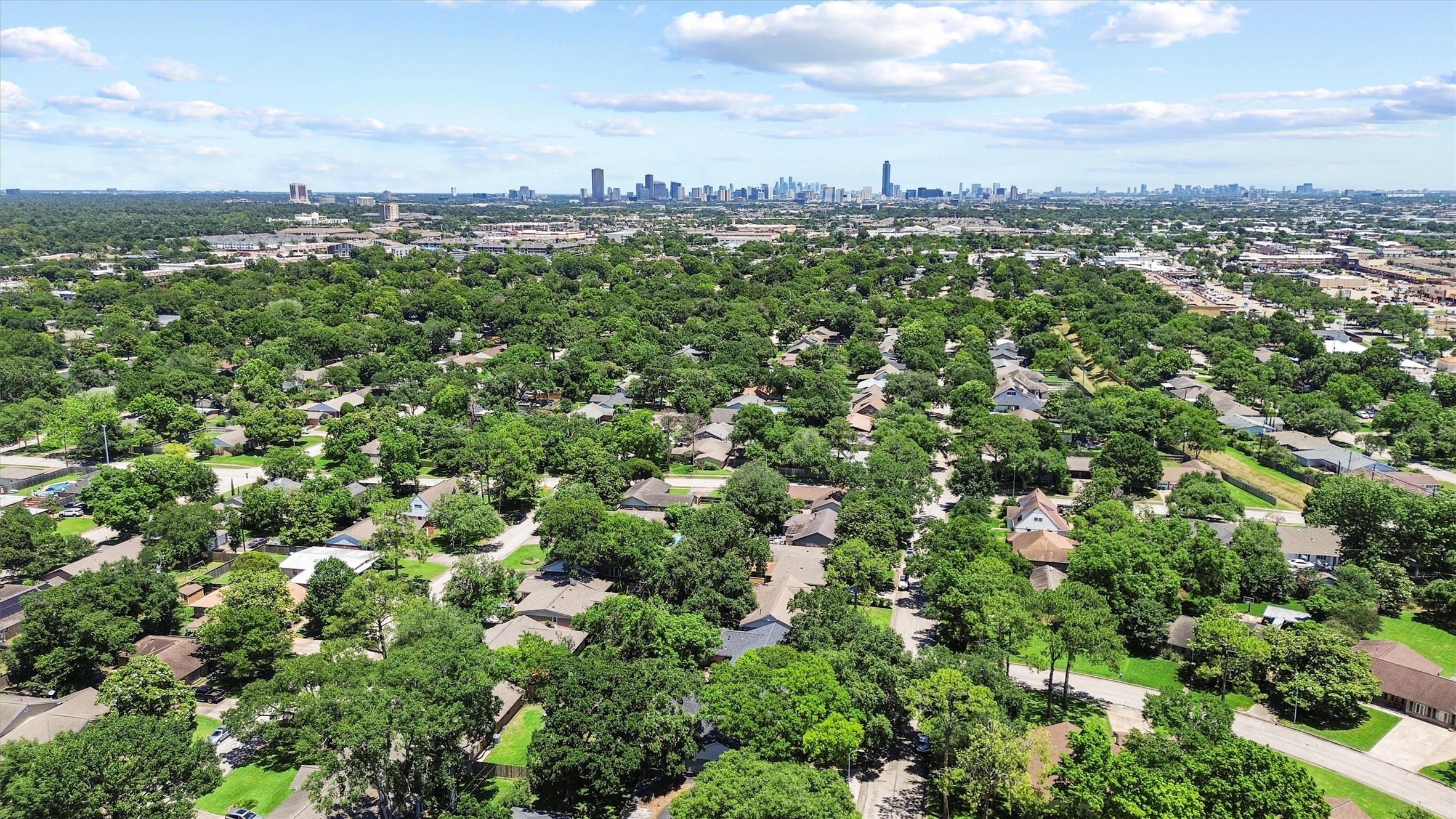 9622 Fairdale Lane, Houston, TX 77063