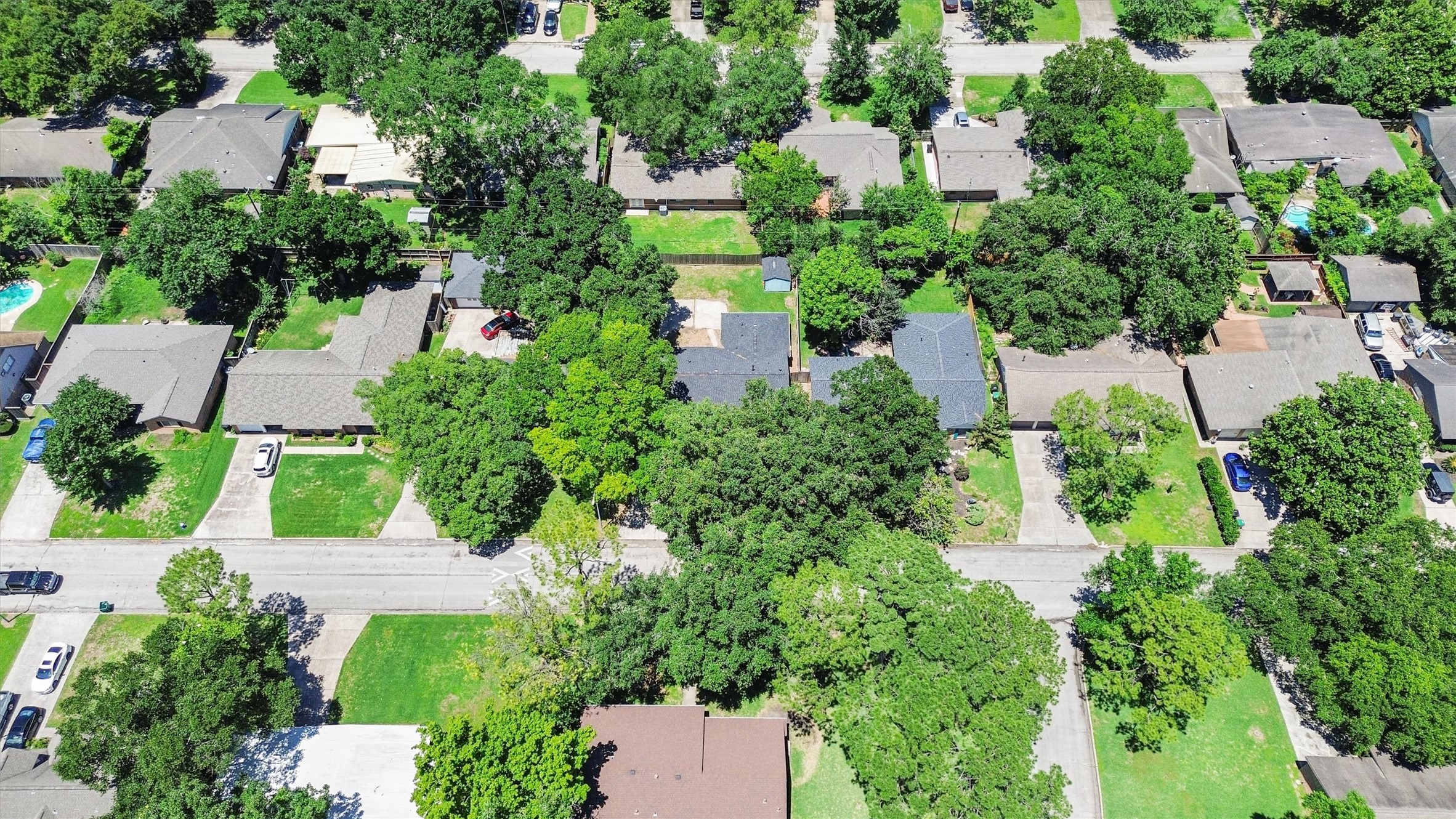 9622 Fairdale Lane, Houston, TX 77063