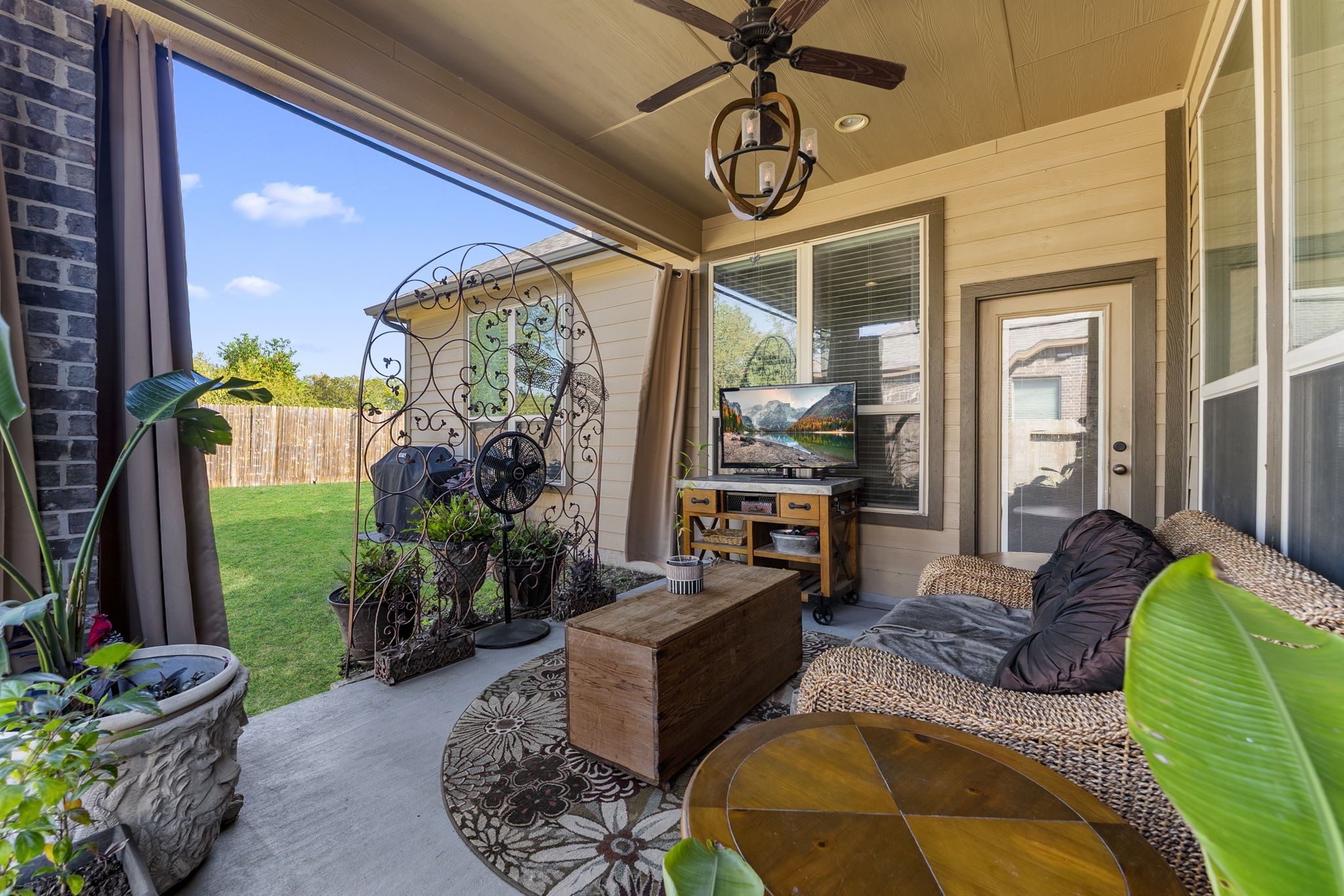 19610 Crystal Ivy Lane, Spring, TX 77388
