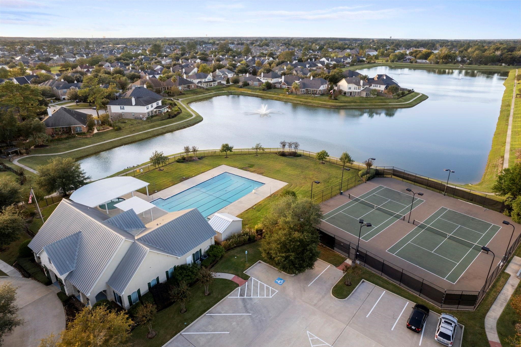 Country Lake Estates has awesome amenities.