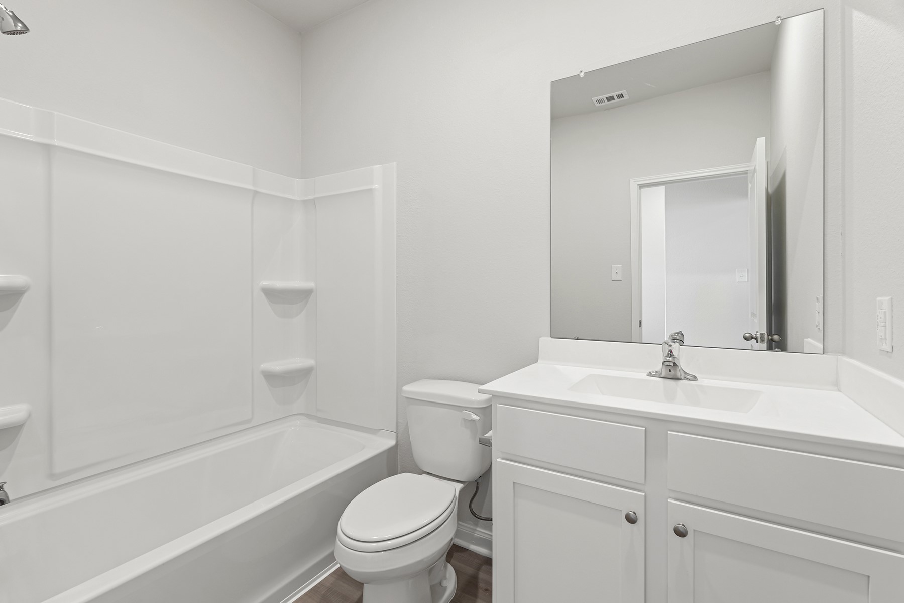 8810 New Jade Drive, Iowa Colony, TX 77583