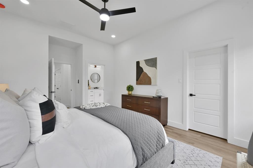 3334 Francis Street, #B, Houston, TX 77004