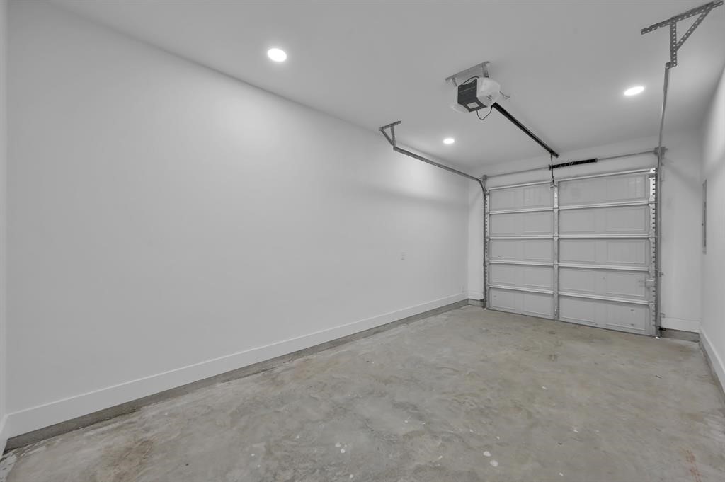 3334 Francis Street, #B, Houston, TX 77004