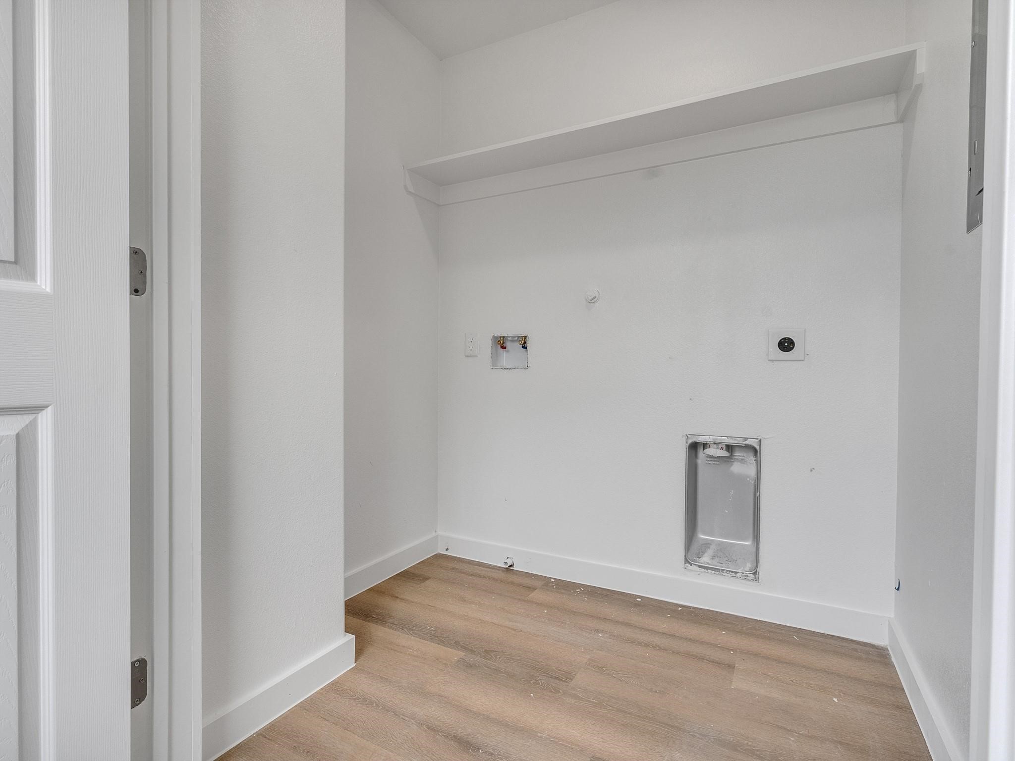 4824 baton rouge, #B, Houston, TX 77028