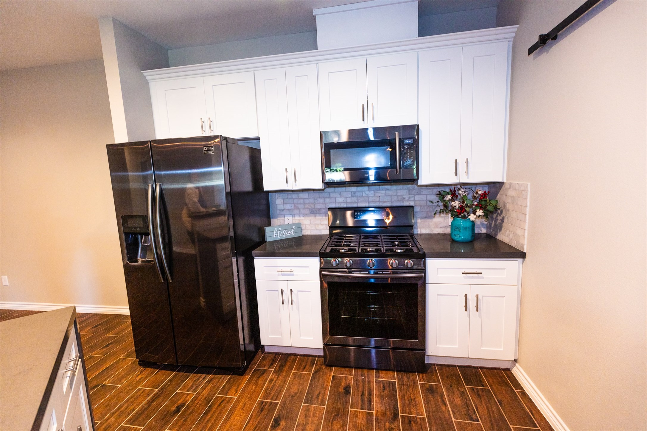 Brand new matching Samsung stainless steel appliances