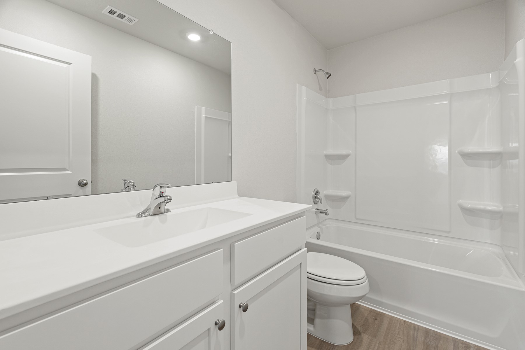 8802 New Jade Drive, Iowa Colony, TX 77583