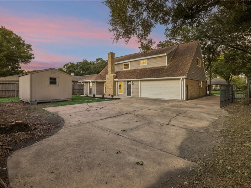 2807 Triway Lane, Houston, TX 77043