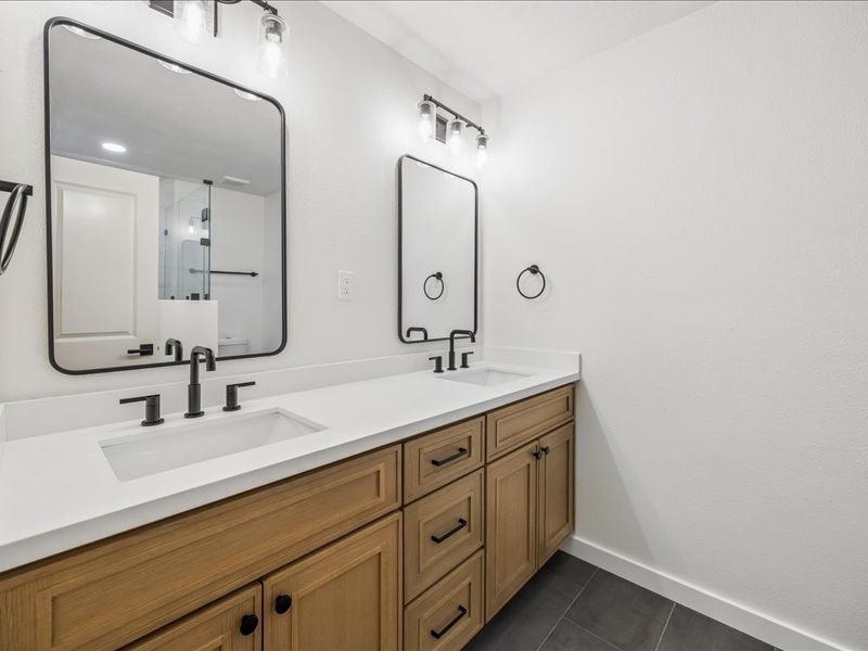 2807 Triway Lane, Houston, TX 77043