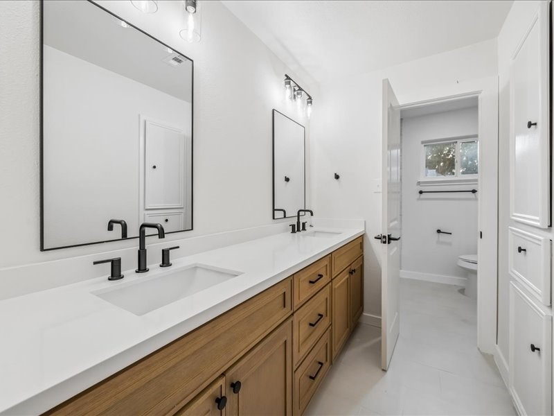 2807 Triway Lane, Houston, TX 77043