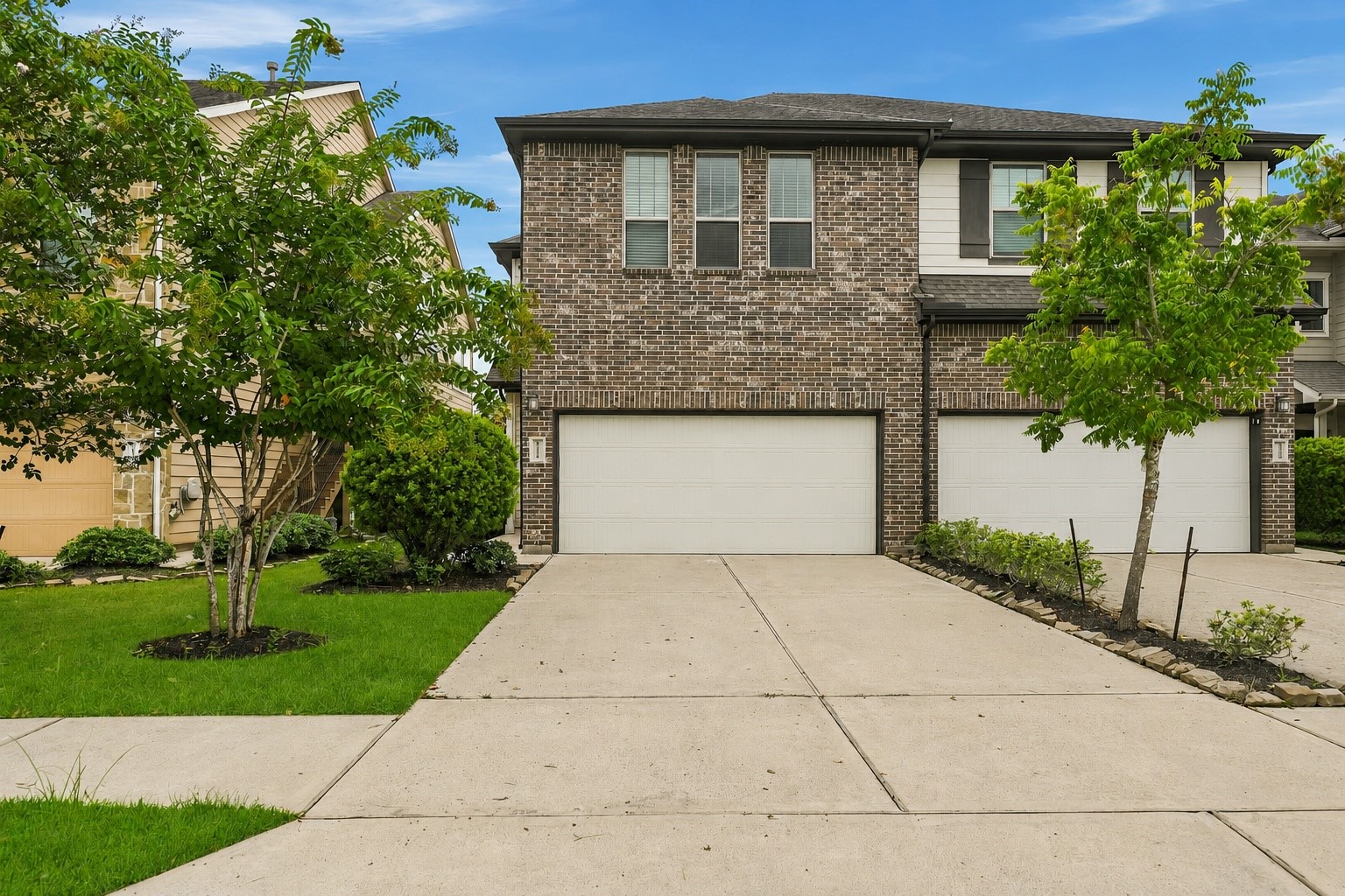 8734 Laurel Crest Drive, Missouri City, TX 77459 8734 Laurel Crest Drive, Missouri City, TX 77459