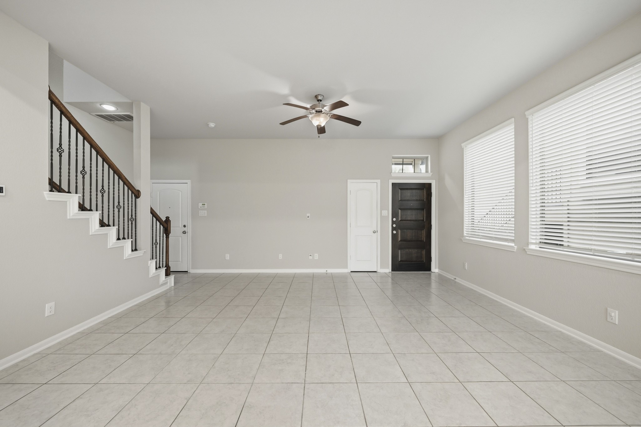 8734 Laurel Crest Drive, Missouri City, TX 77459 8734 Laurel Crest Drive, Missouri City, TX 77459