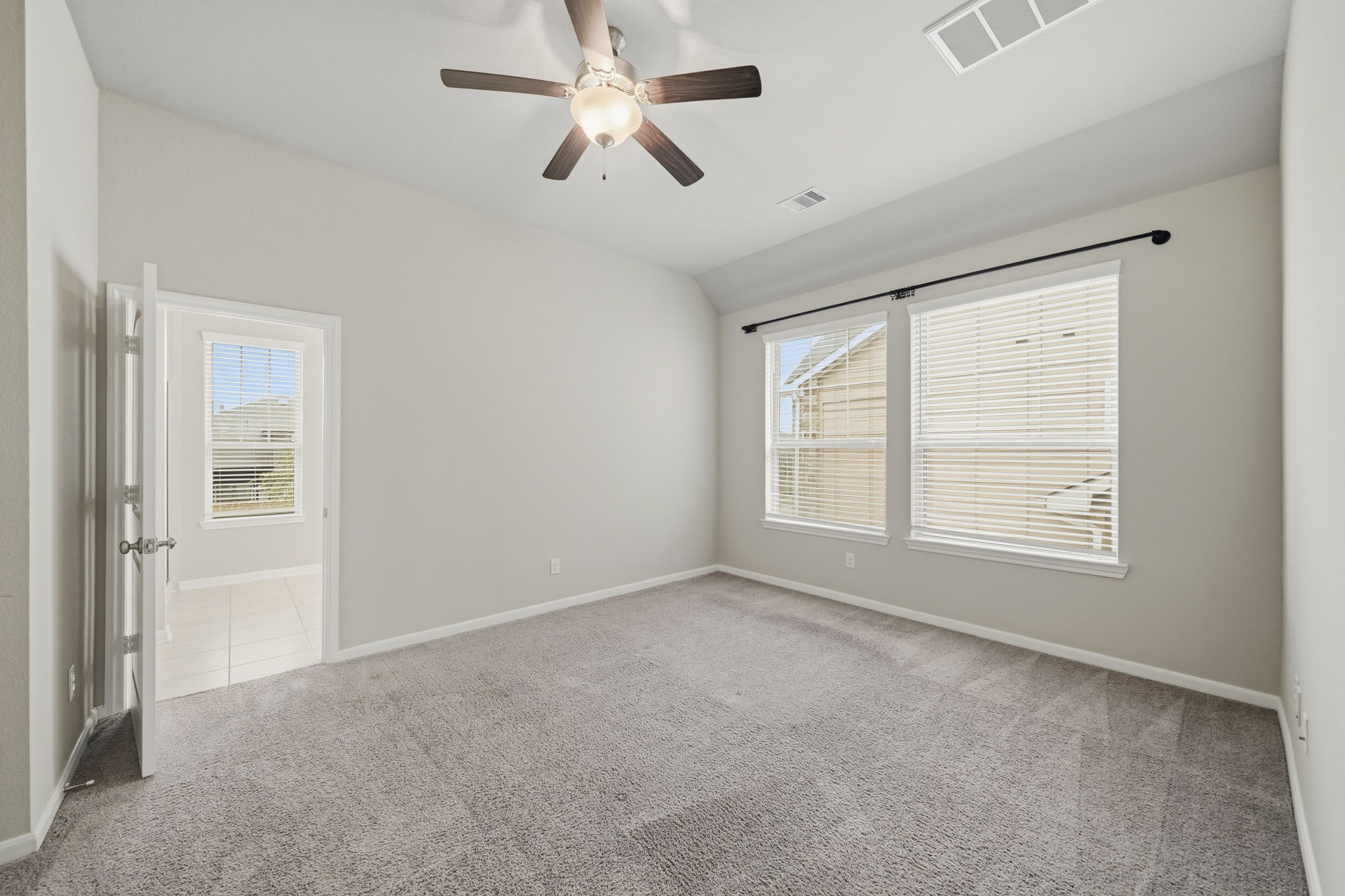8734 Laurel Crest Drive, Missouri City, TX 77459