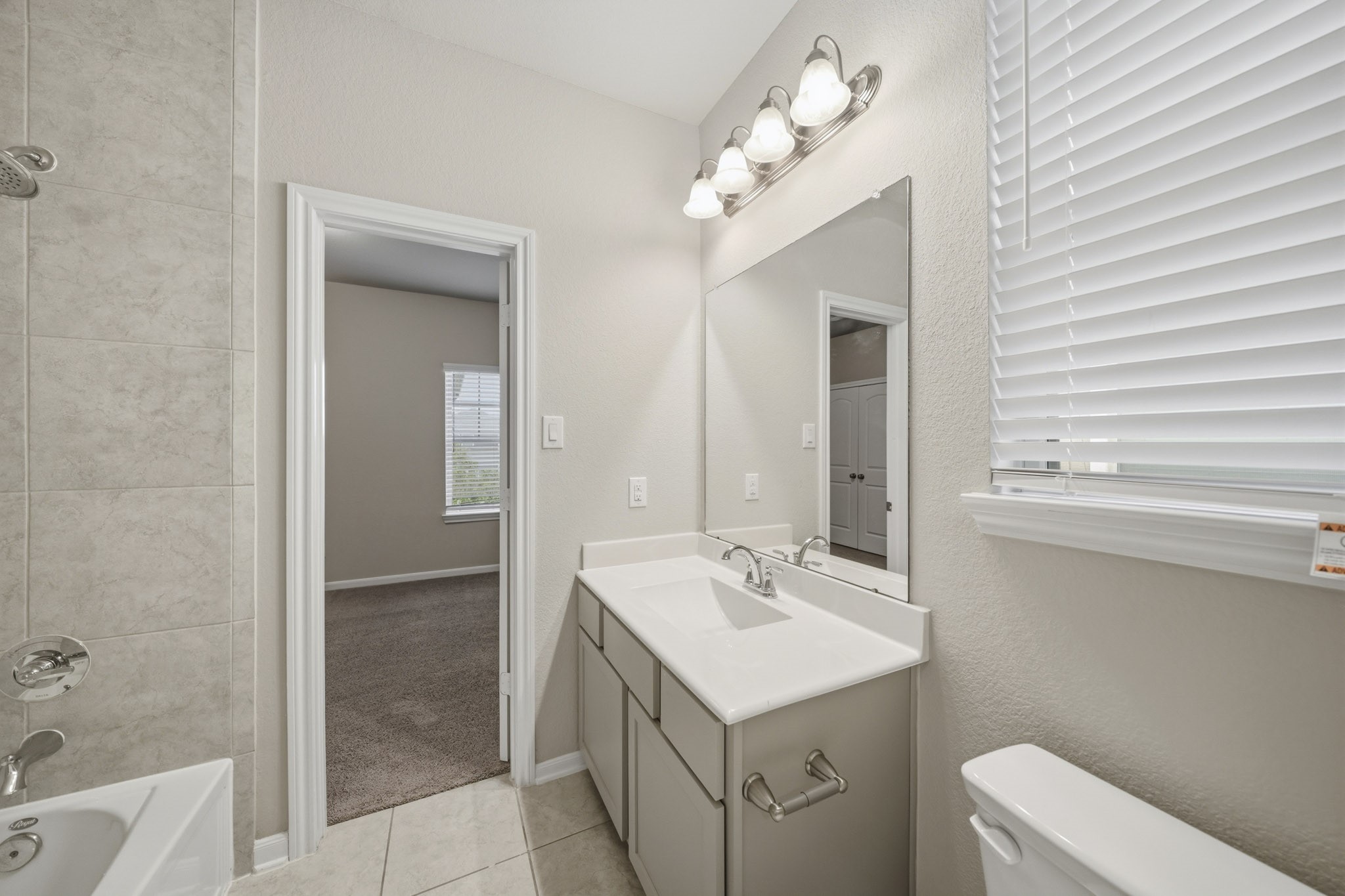 8734 Laurel Crest Drive, Missouri City, TX 77459